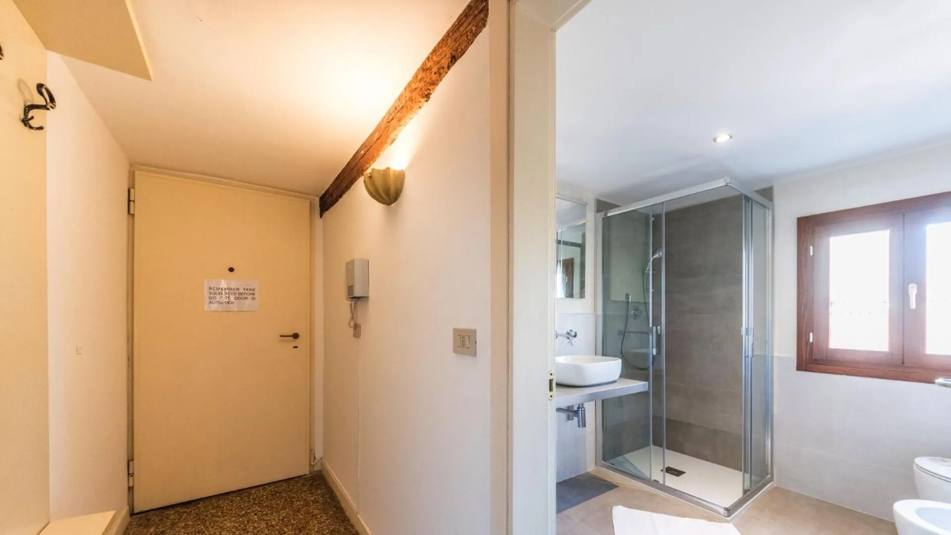 Bathroom in Residenza Al Mercato Grand Canal