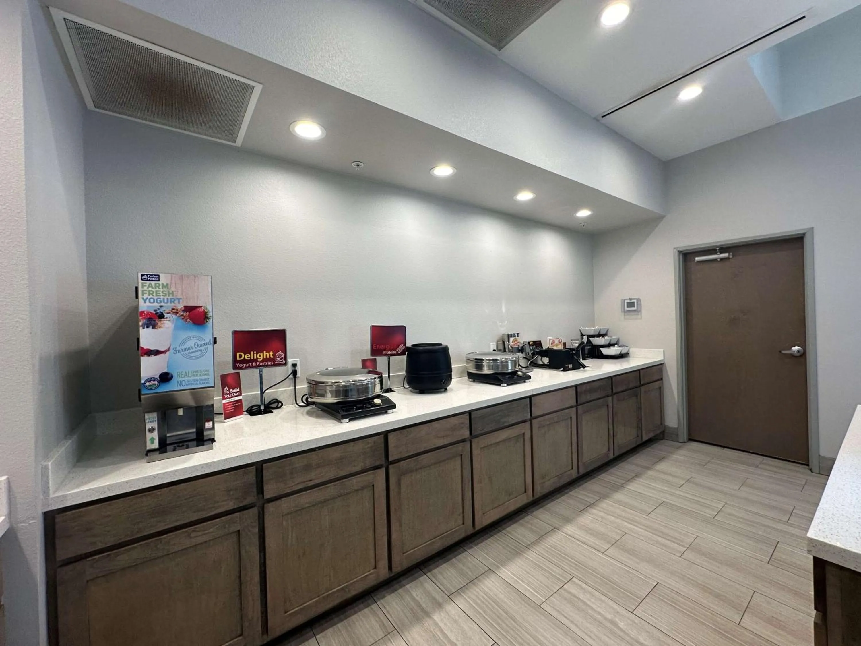 Breakfast in Best Western Plus Chandler