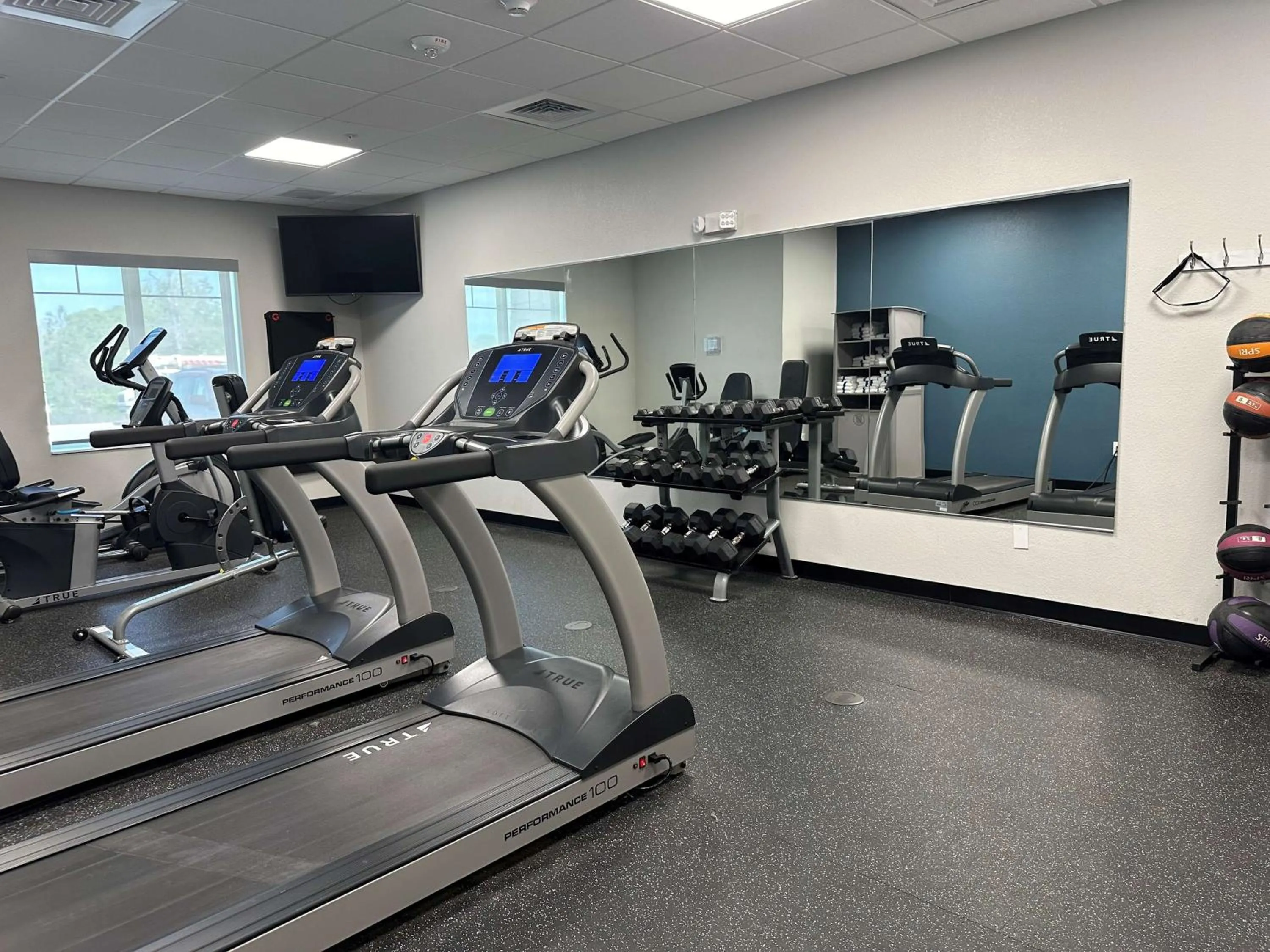 Fitness centre/facilities in Best Western Plus Chandler