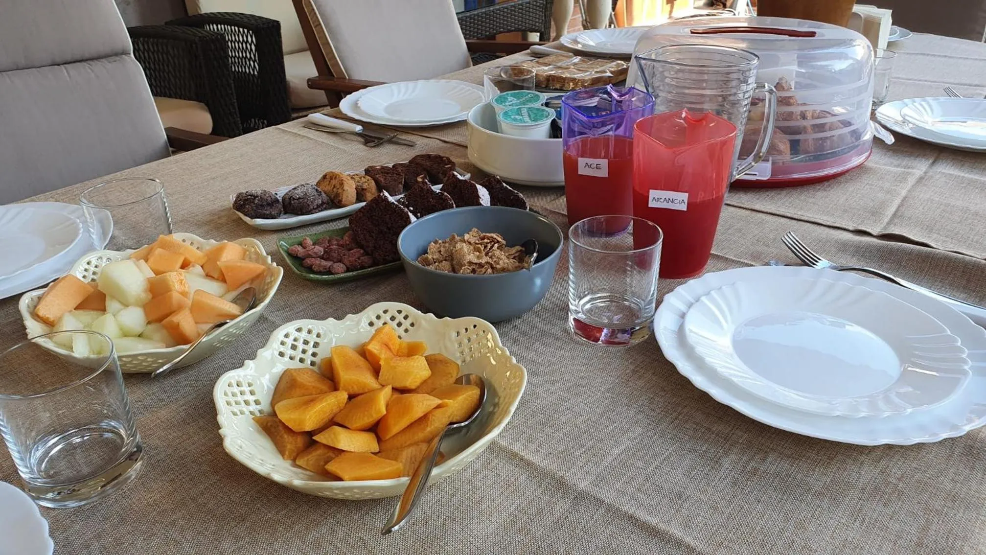 Food and drinks in B&B Giardino delle Delizie