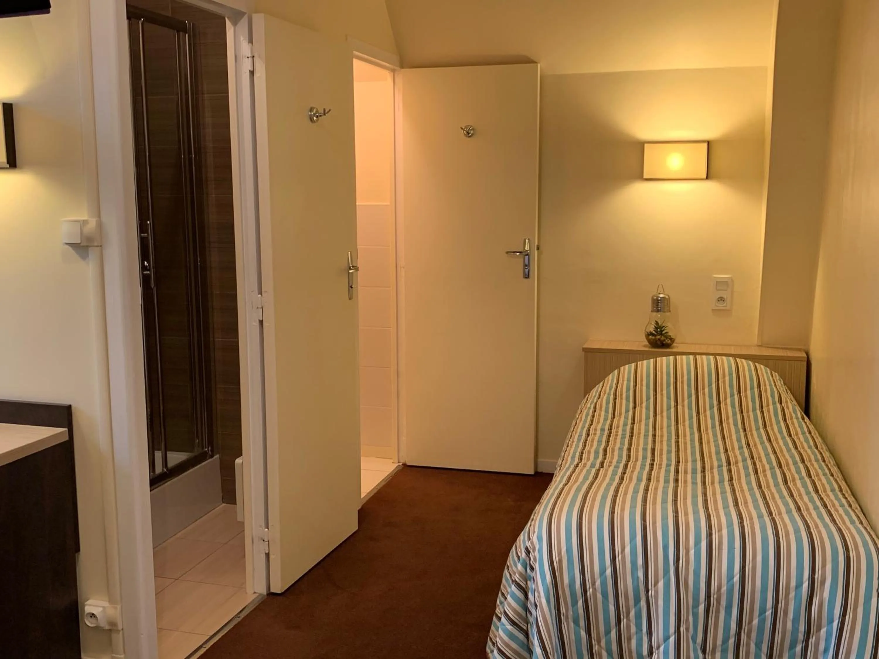 Bed in Au Petit Vivoin