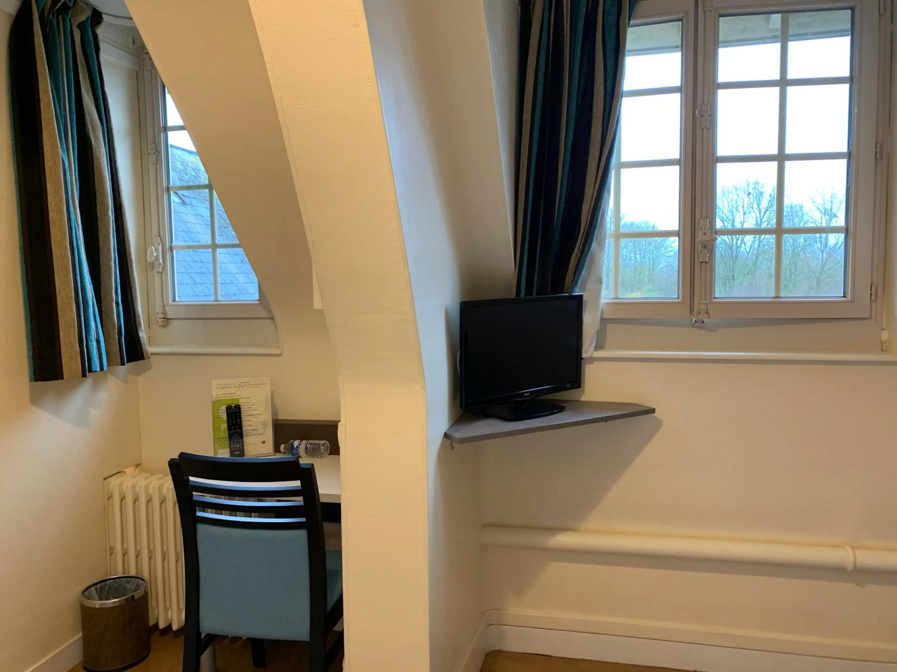 Seating area in Au Petit Vivoin