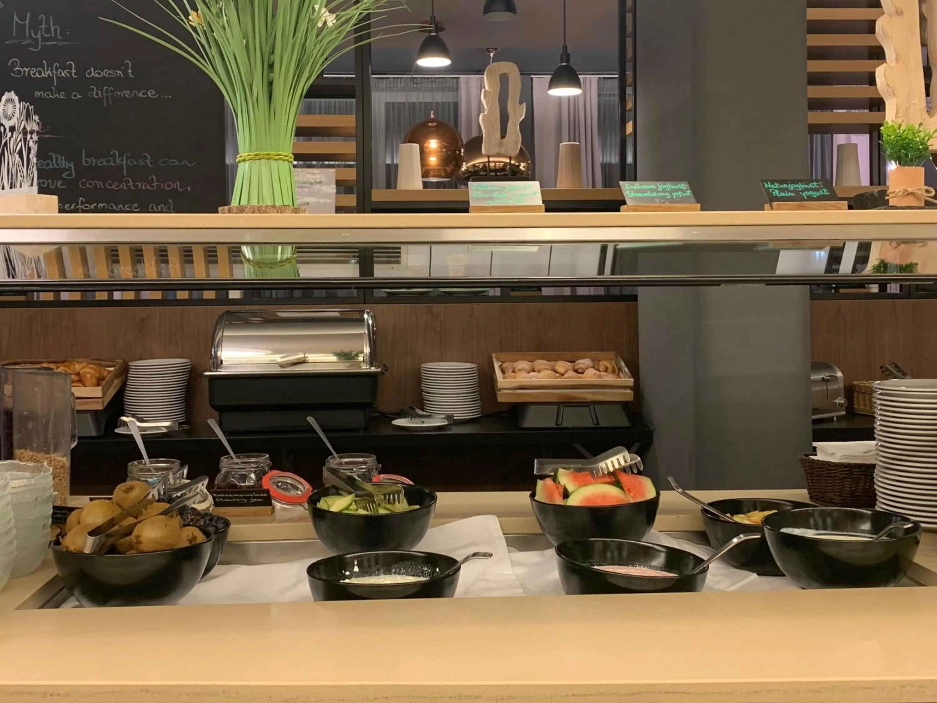 Breakfast in Holiday Inn - Salzburg City by IHG