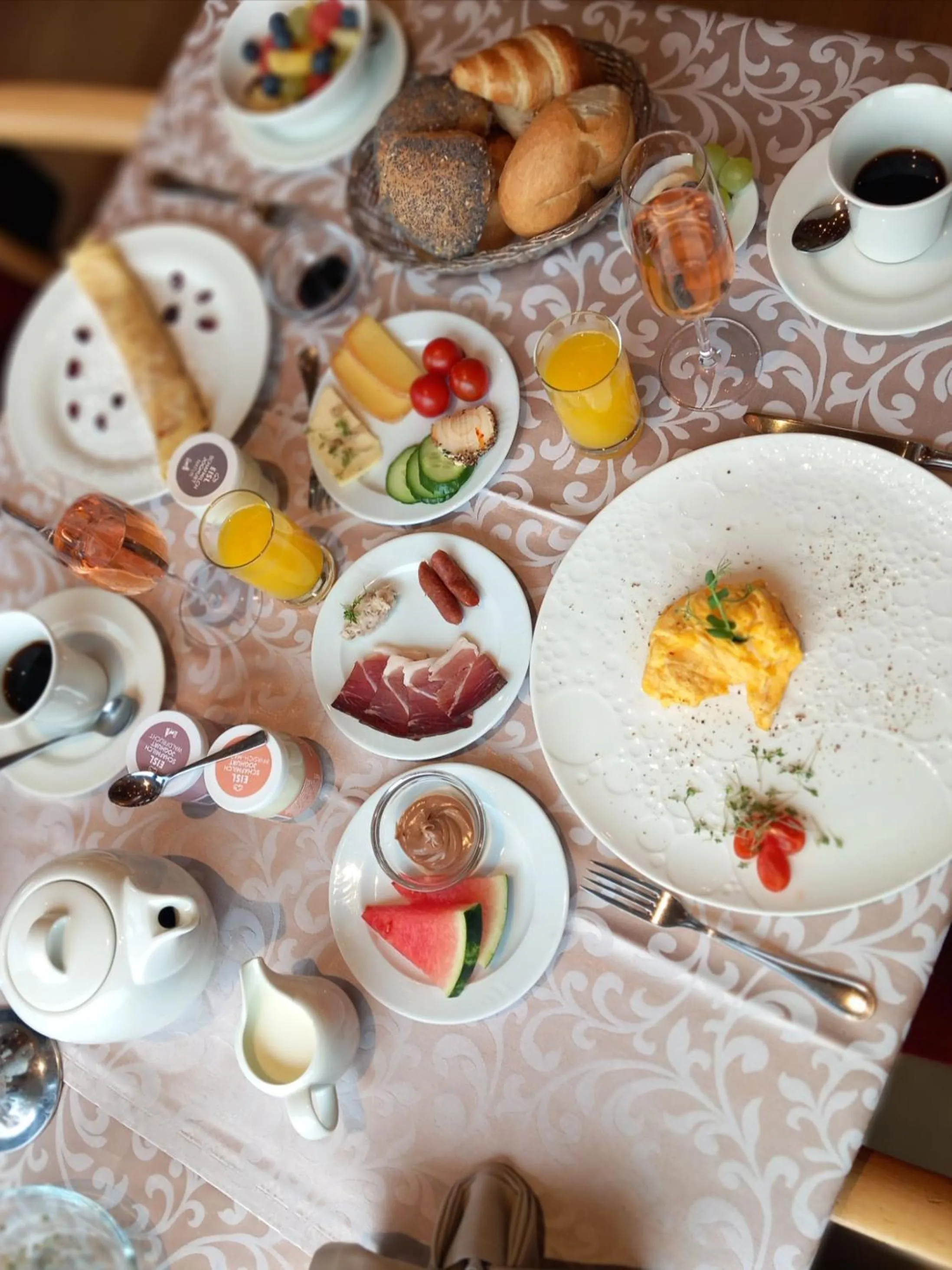 Restaurant/places to eat in Romantik Hotel Im Weissen Rössl am Wolfgangsee