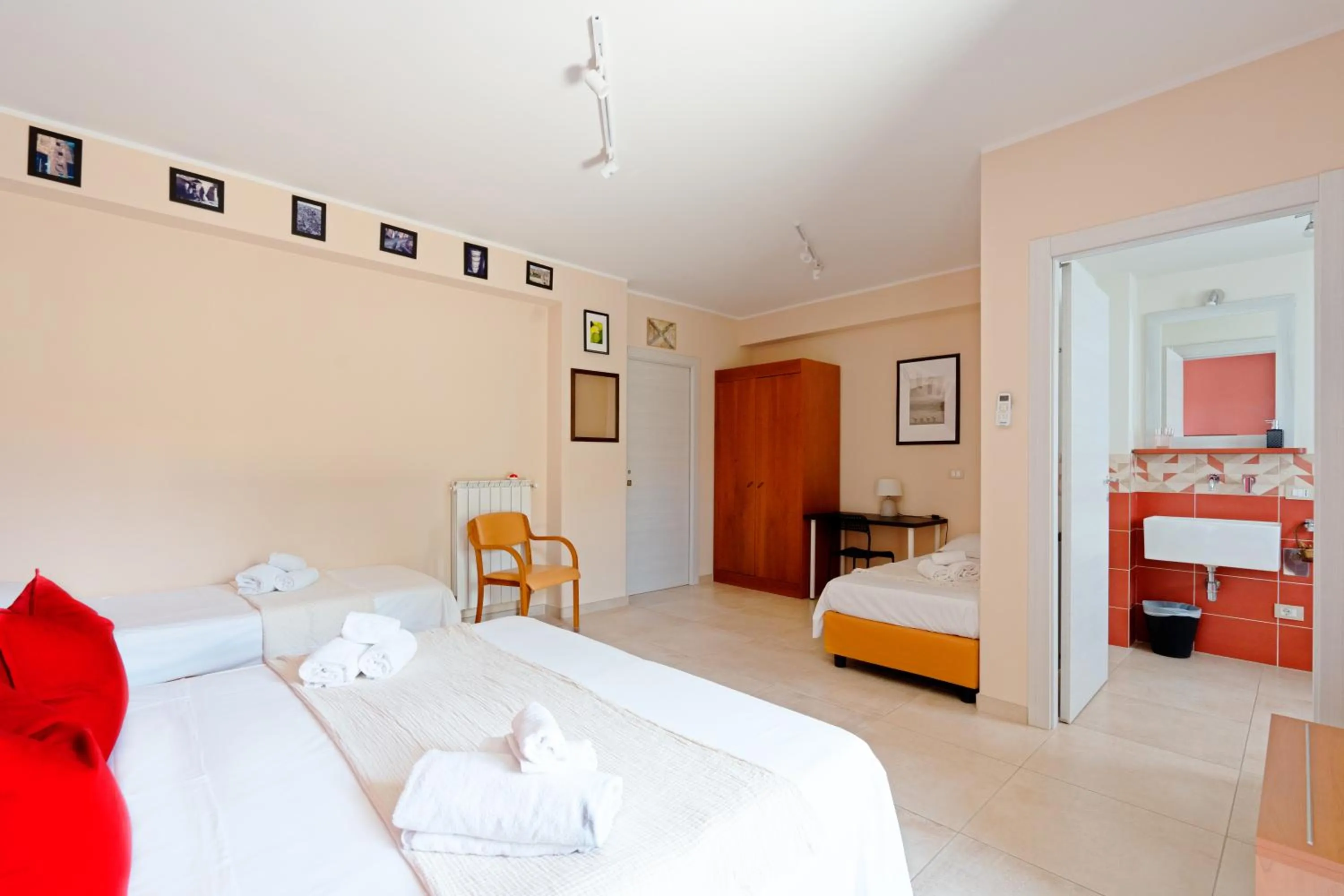 Bedroom, Bed in B&B Ruota di Carretto