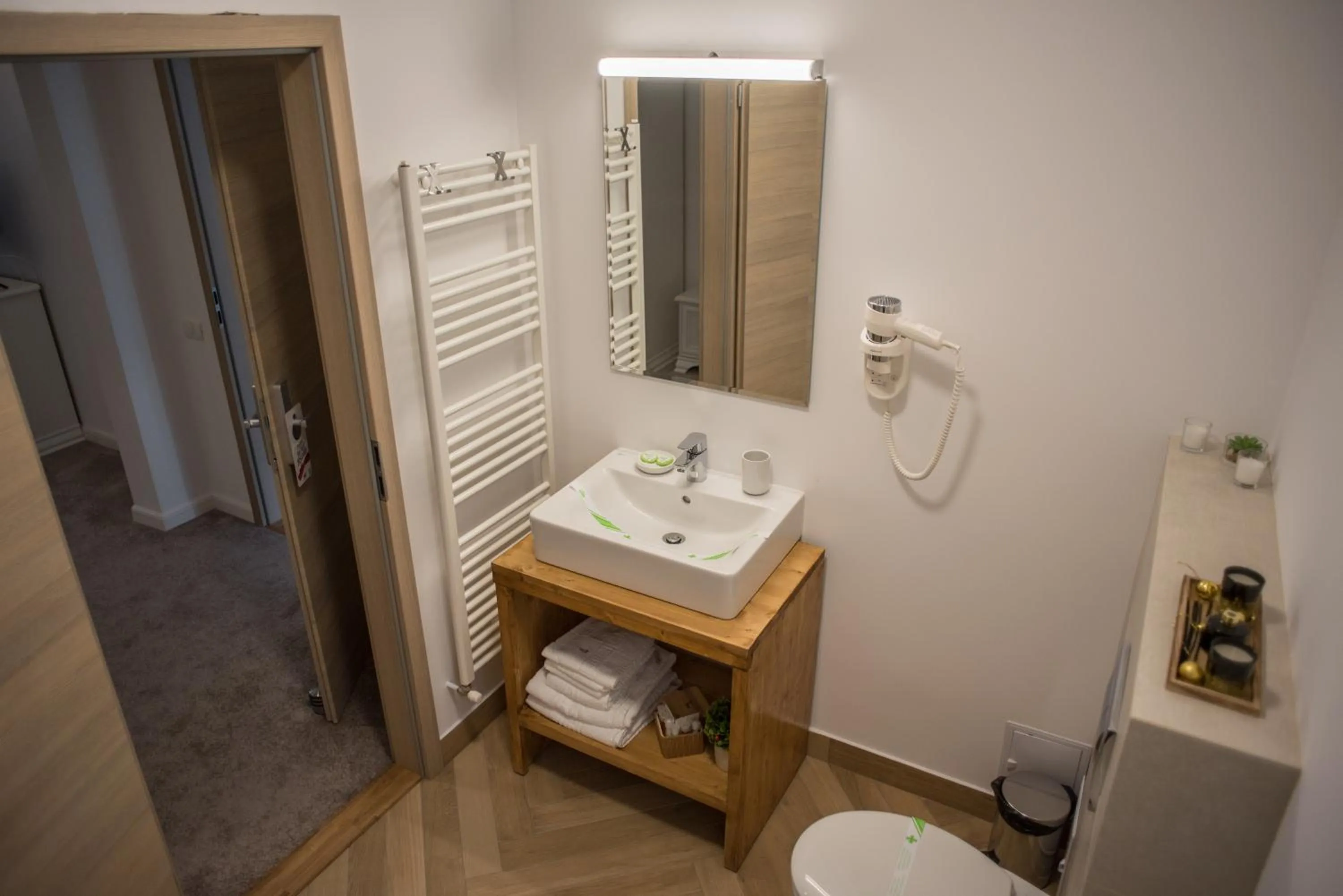 Toilet in Boga Rooms