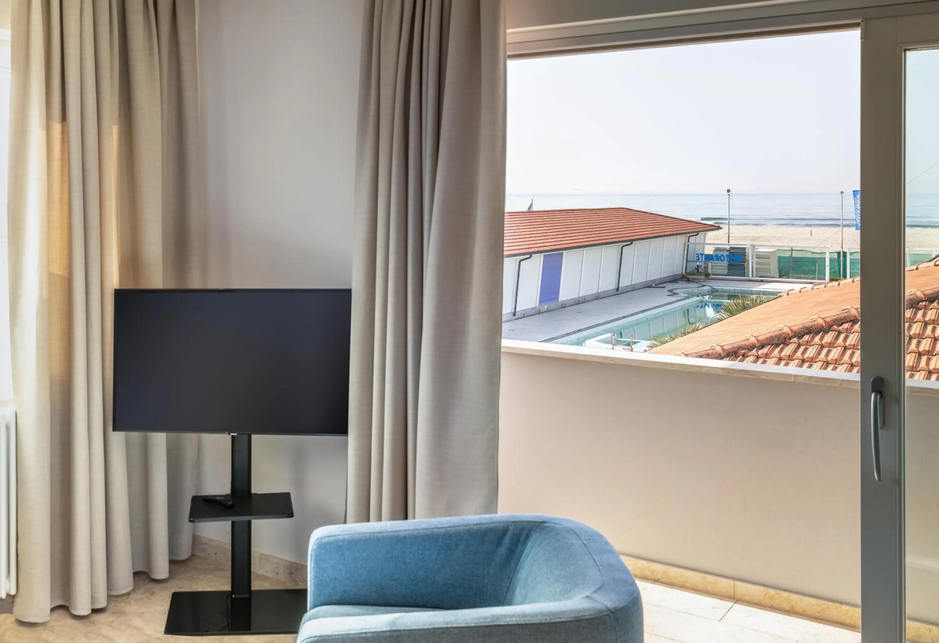 Living room in Viareggio Suite - Sea view apartment
