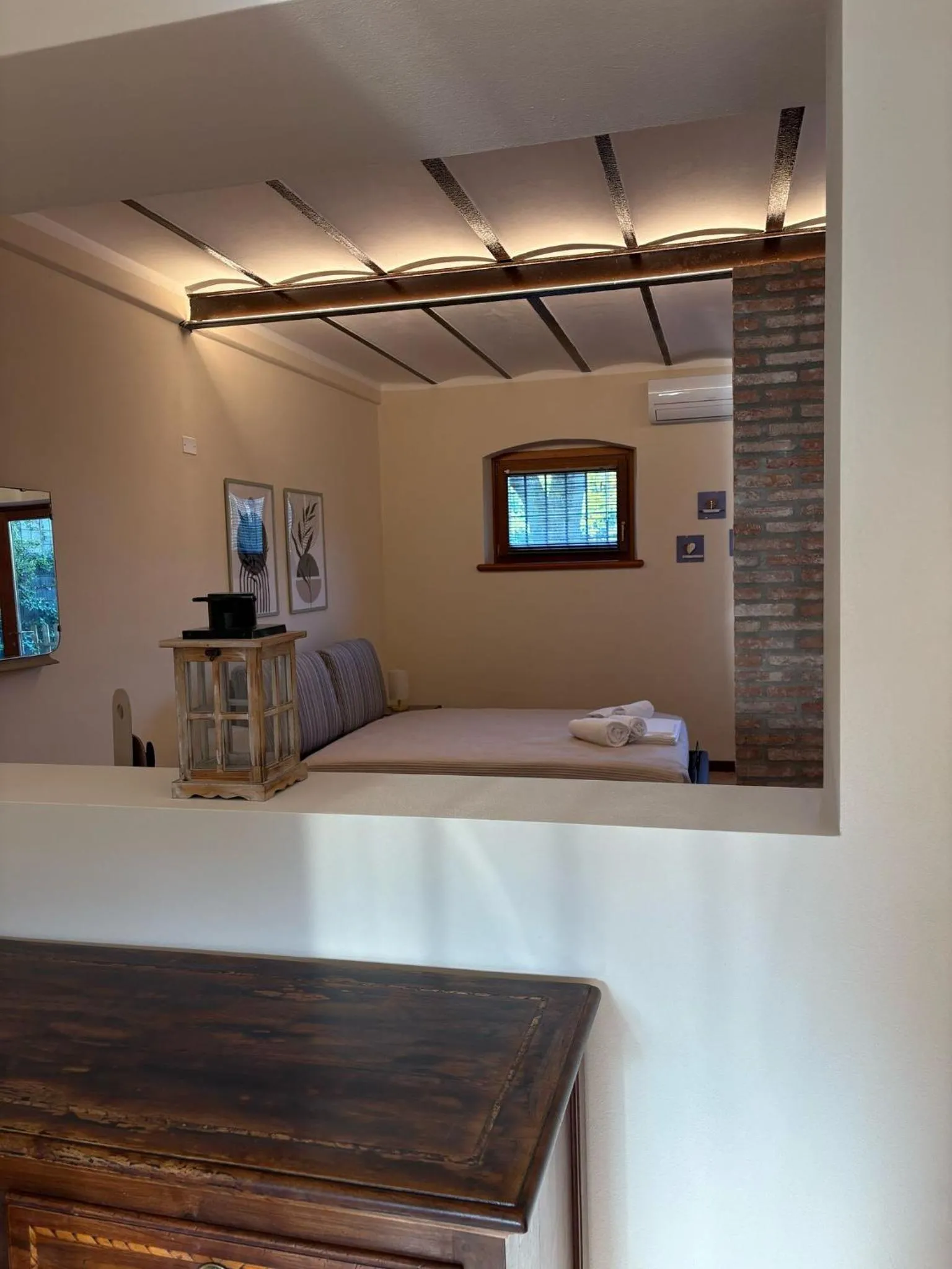 fireplace in AGRITURISMO COLOMBARE TEBOI