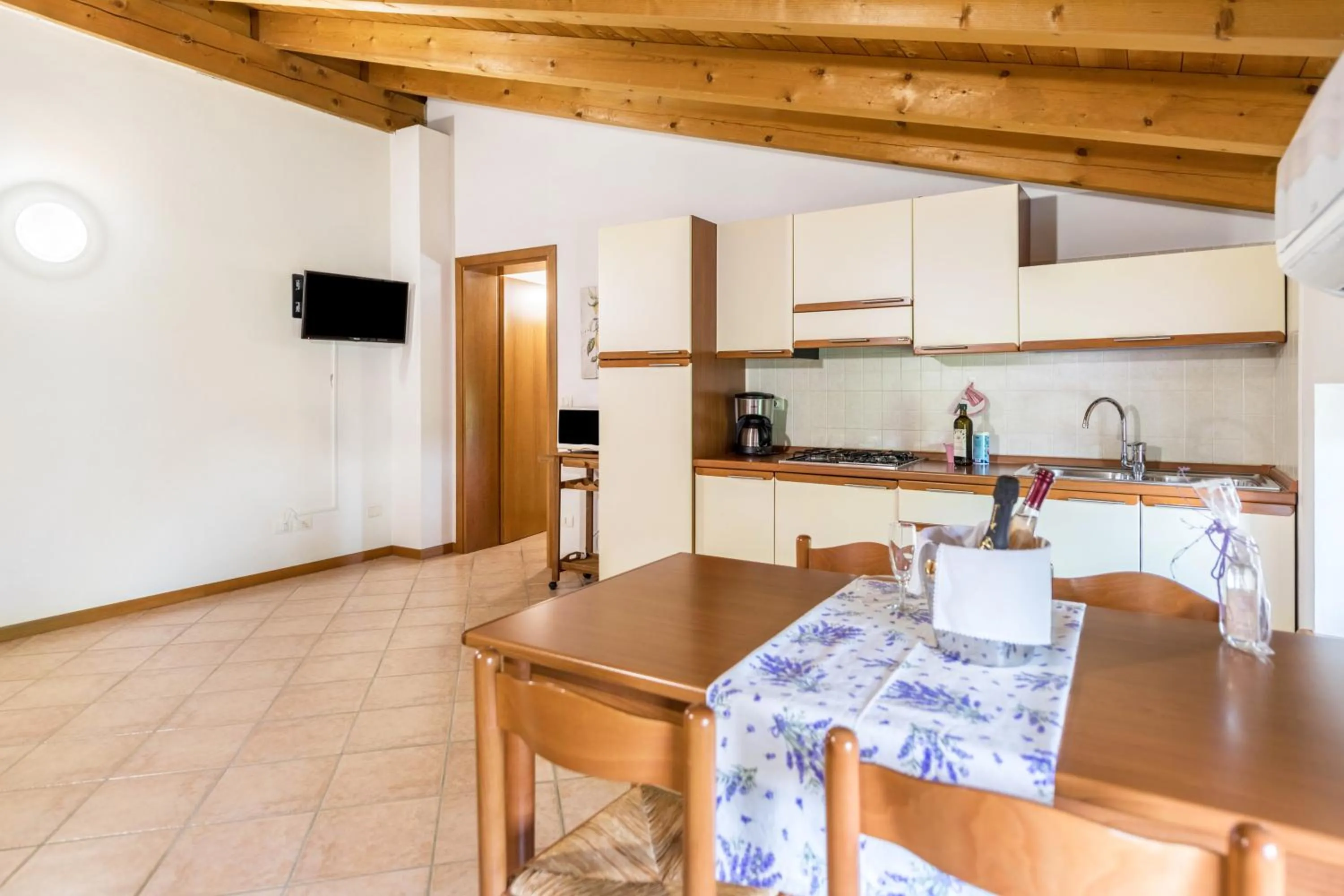 kitchen in AGRITURISMO COLOMBARE TEBOI