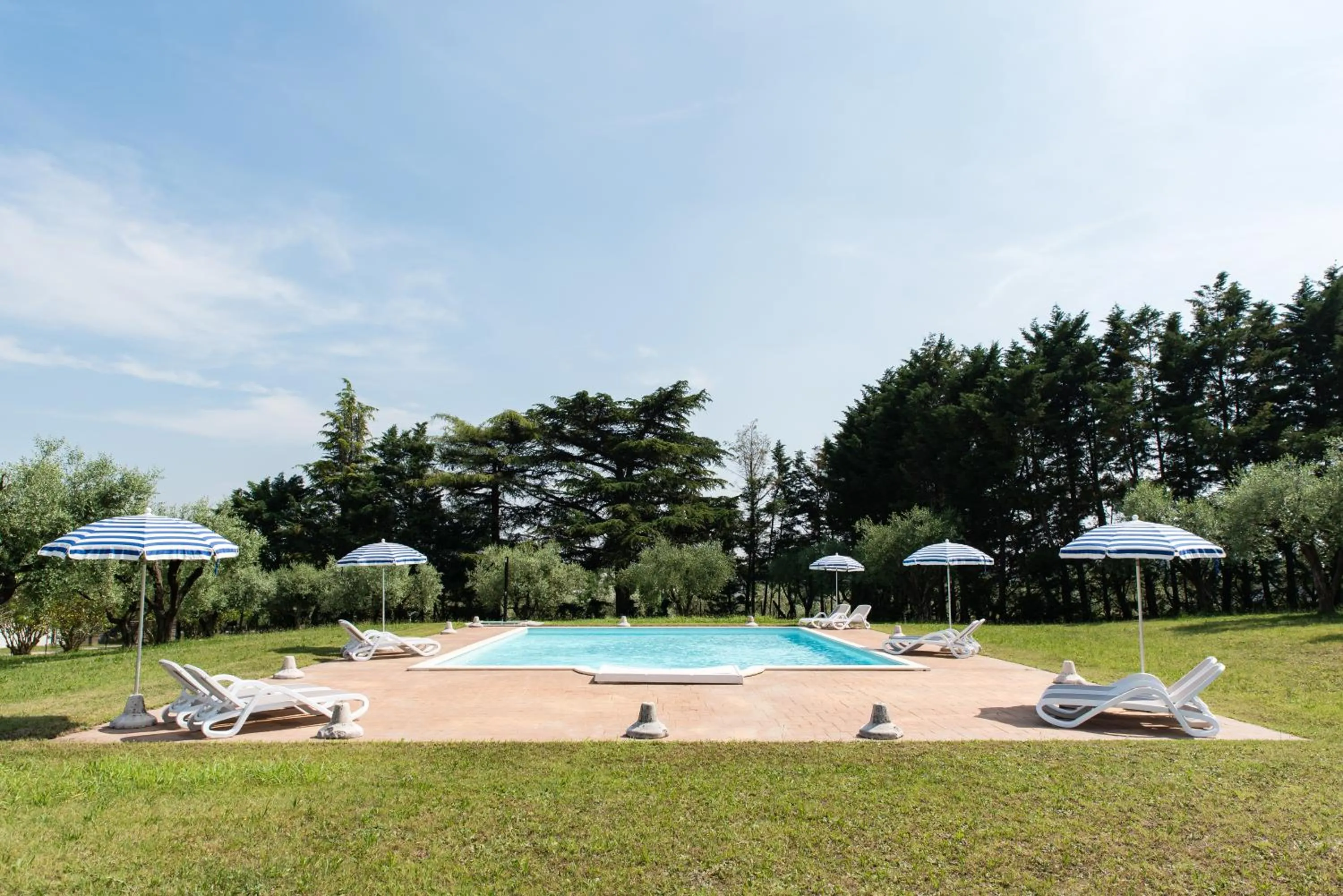 Solarium in AGRITURISMO COLOMBARE TEBOI