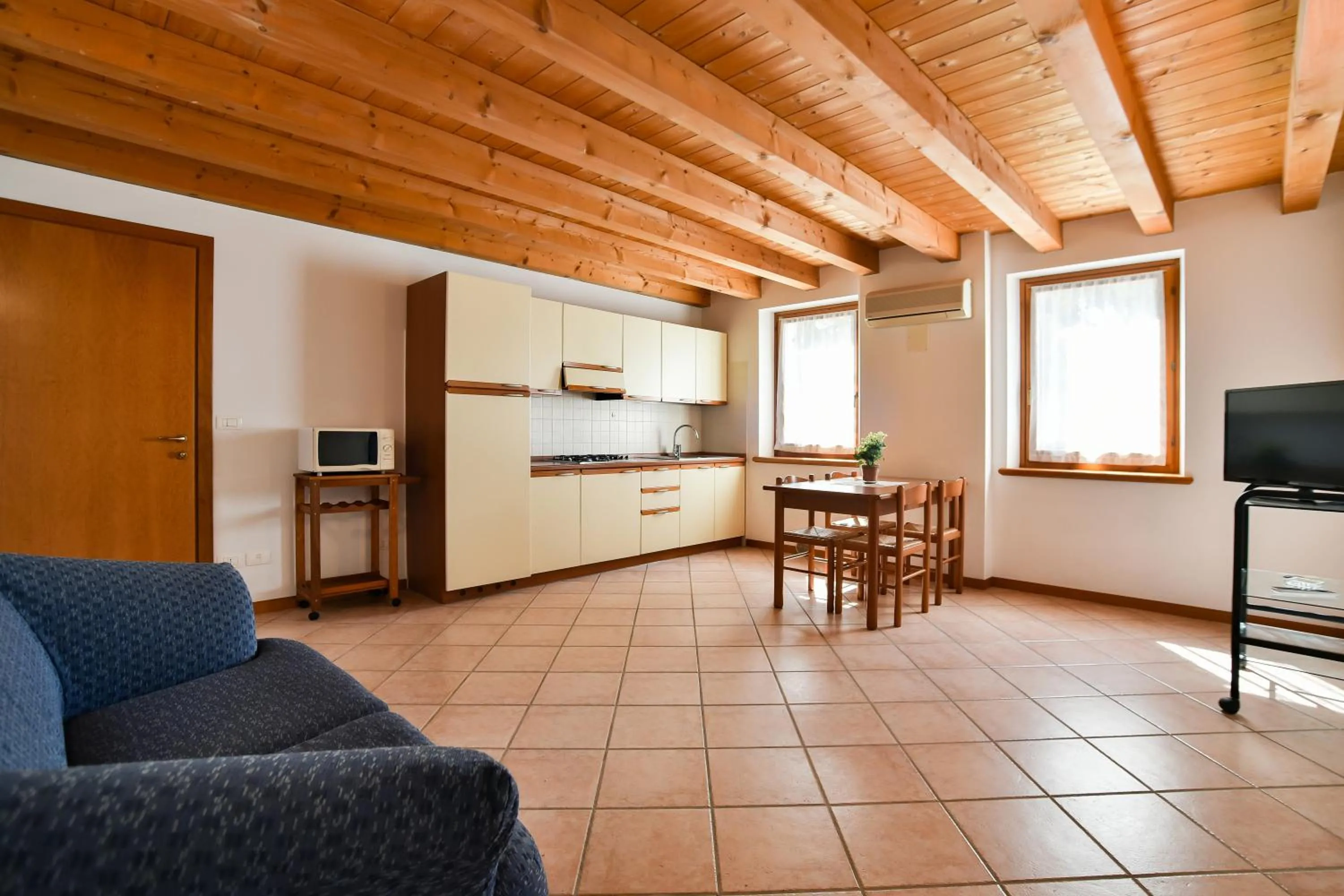 Dining area in AGRITURISMO COLOMBARE TEBOI