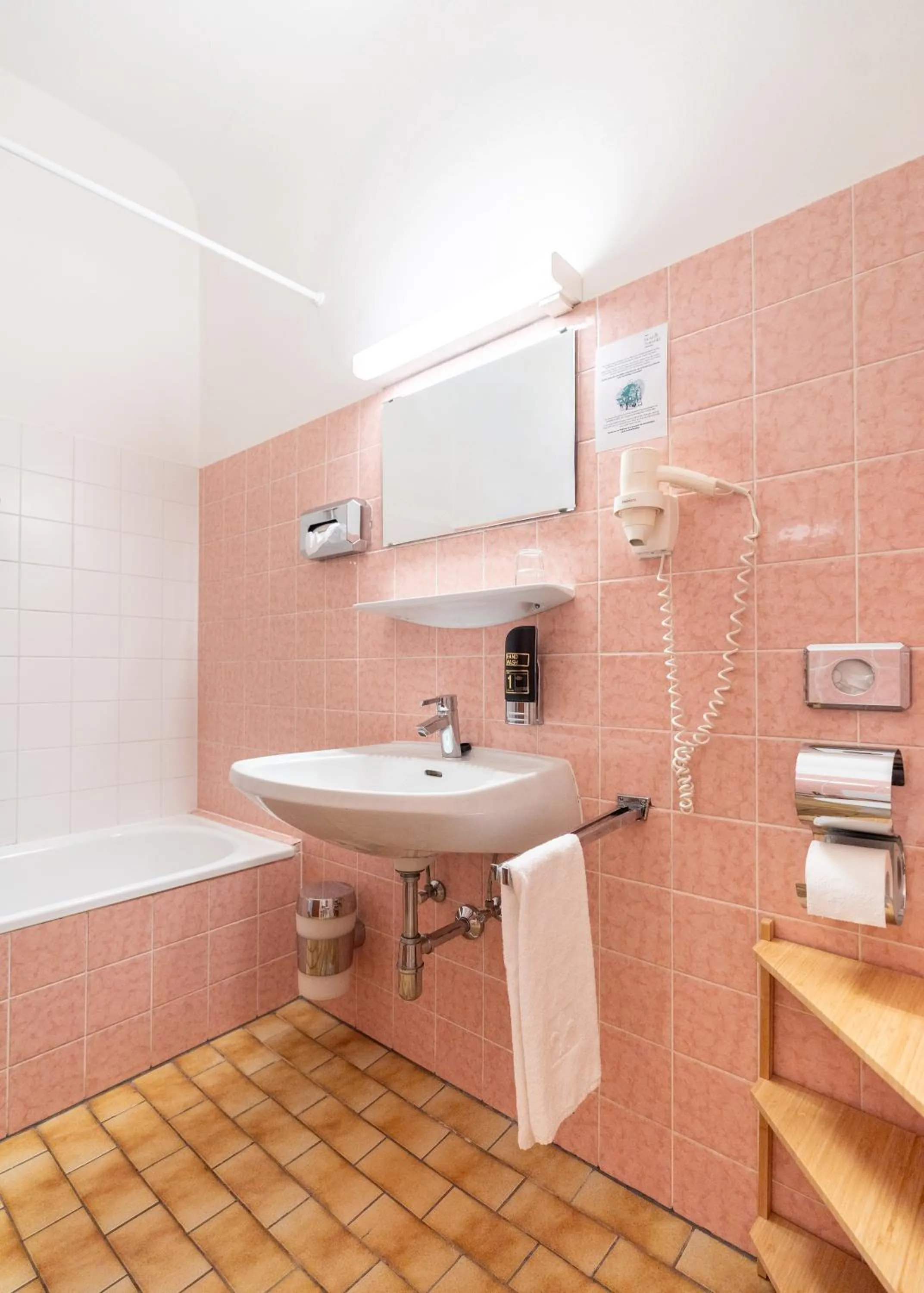 Bathroom in Hotel Mariahilf