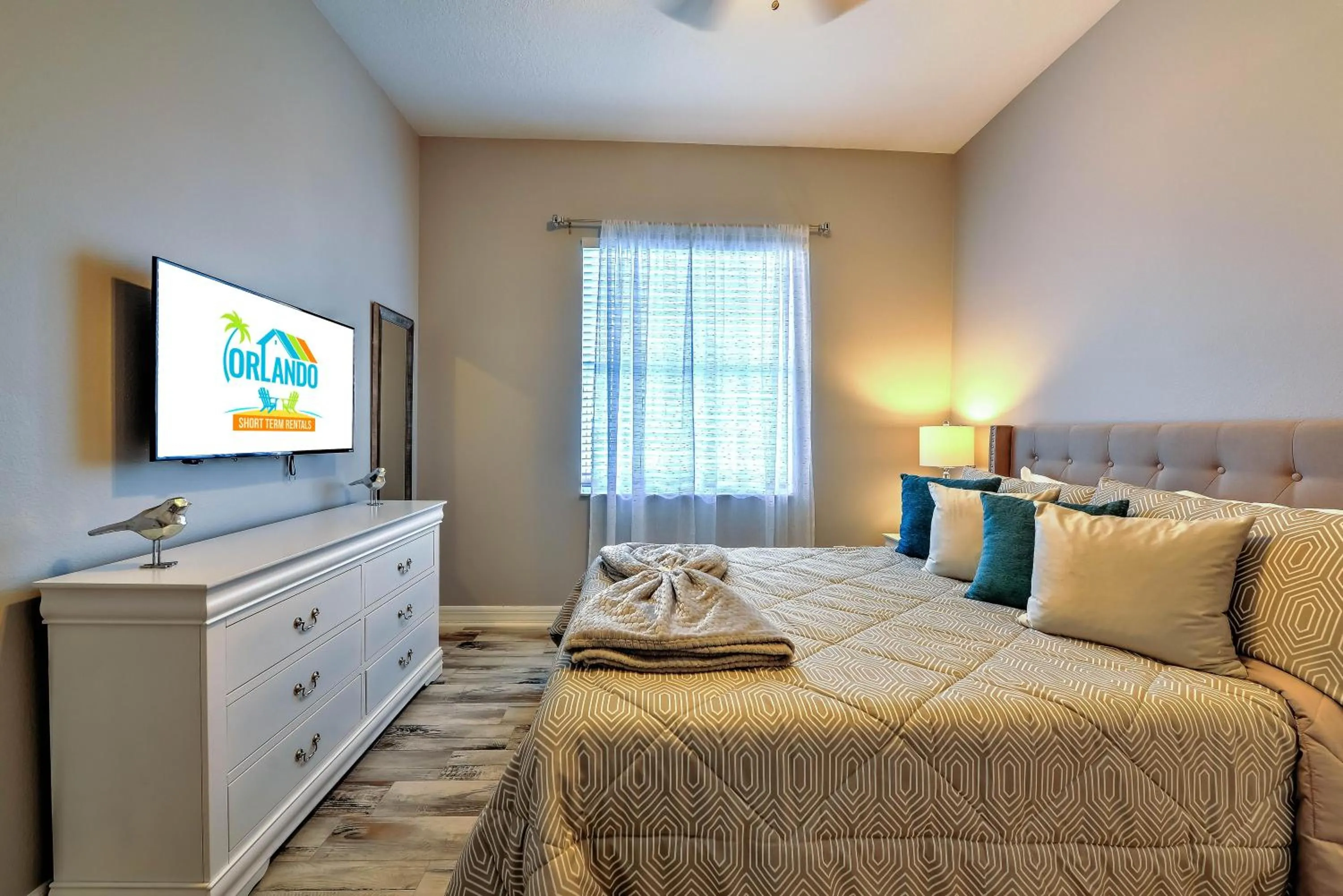 Property building in Private Pool, Game Room, Near Disney And Universal!!