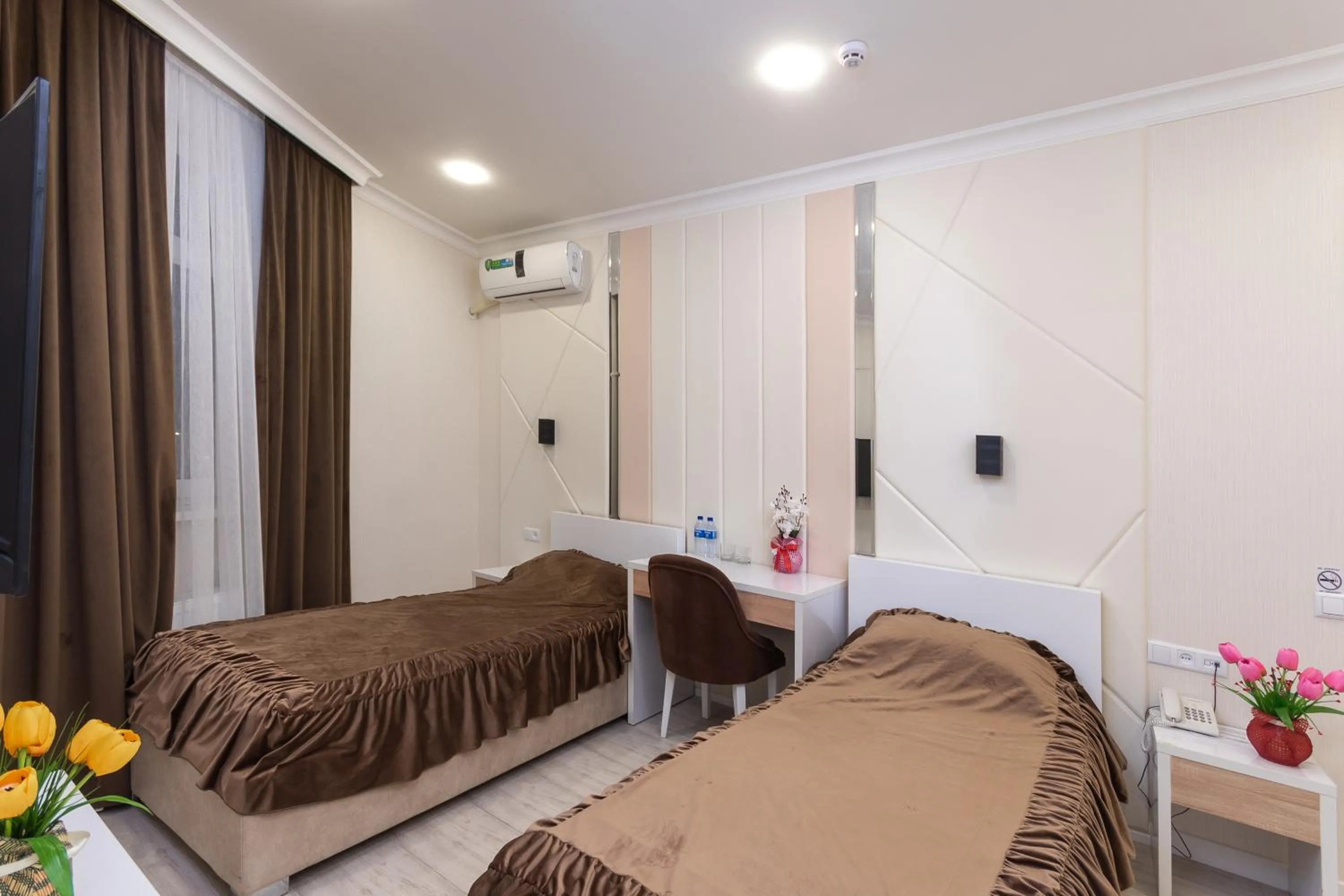 Bed in Tantana Hotel