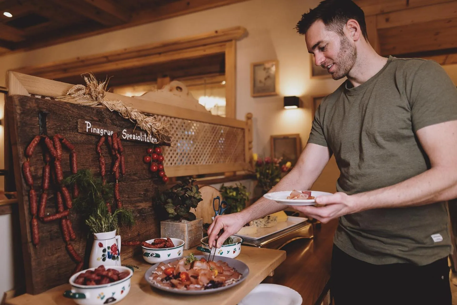 Buffet breakfast in Superior Sport und Familienresort Alpenblick