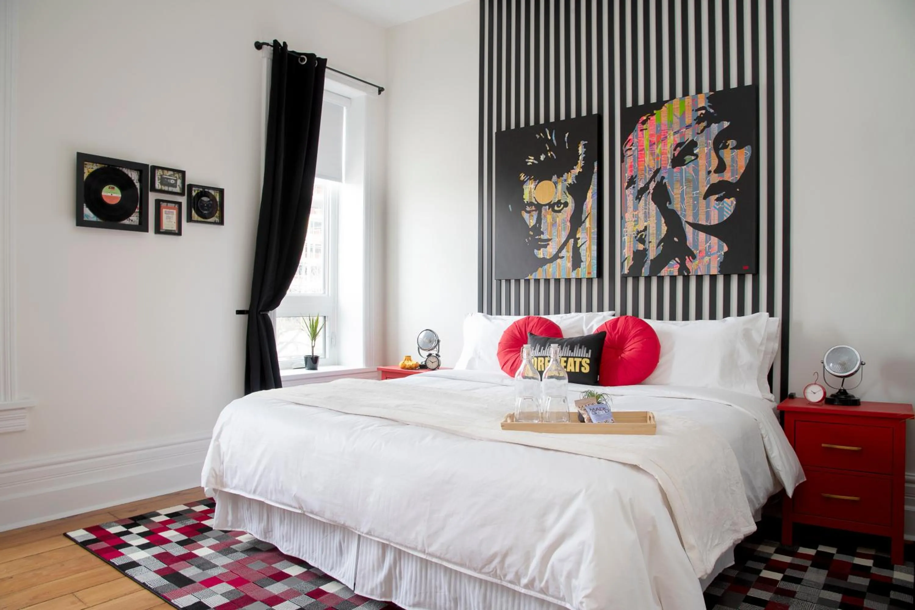 Bed in The Juniper Inn