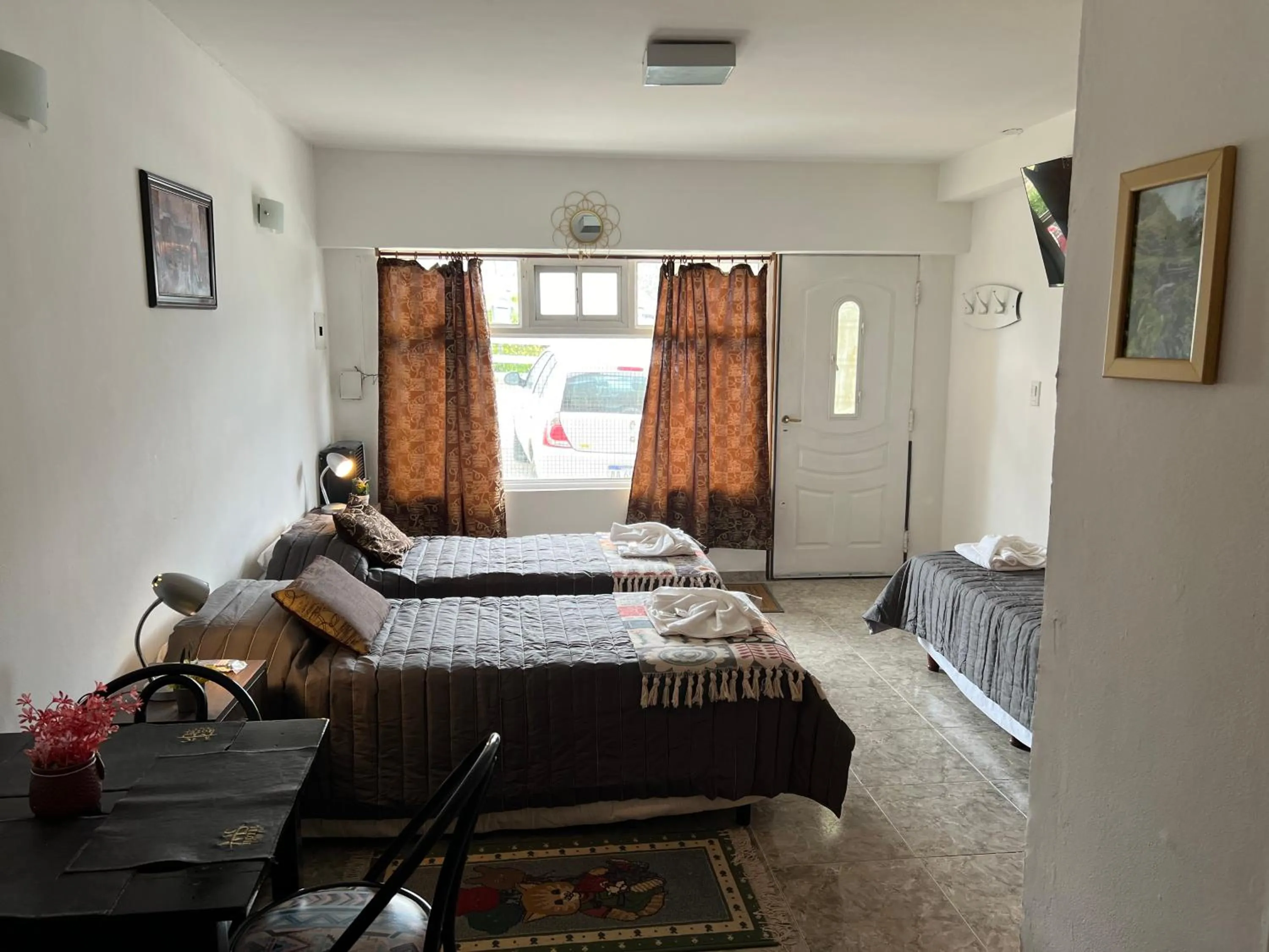 Photo of the whole room, Bed in MS Hotel Campos 26