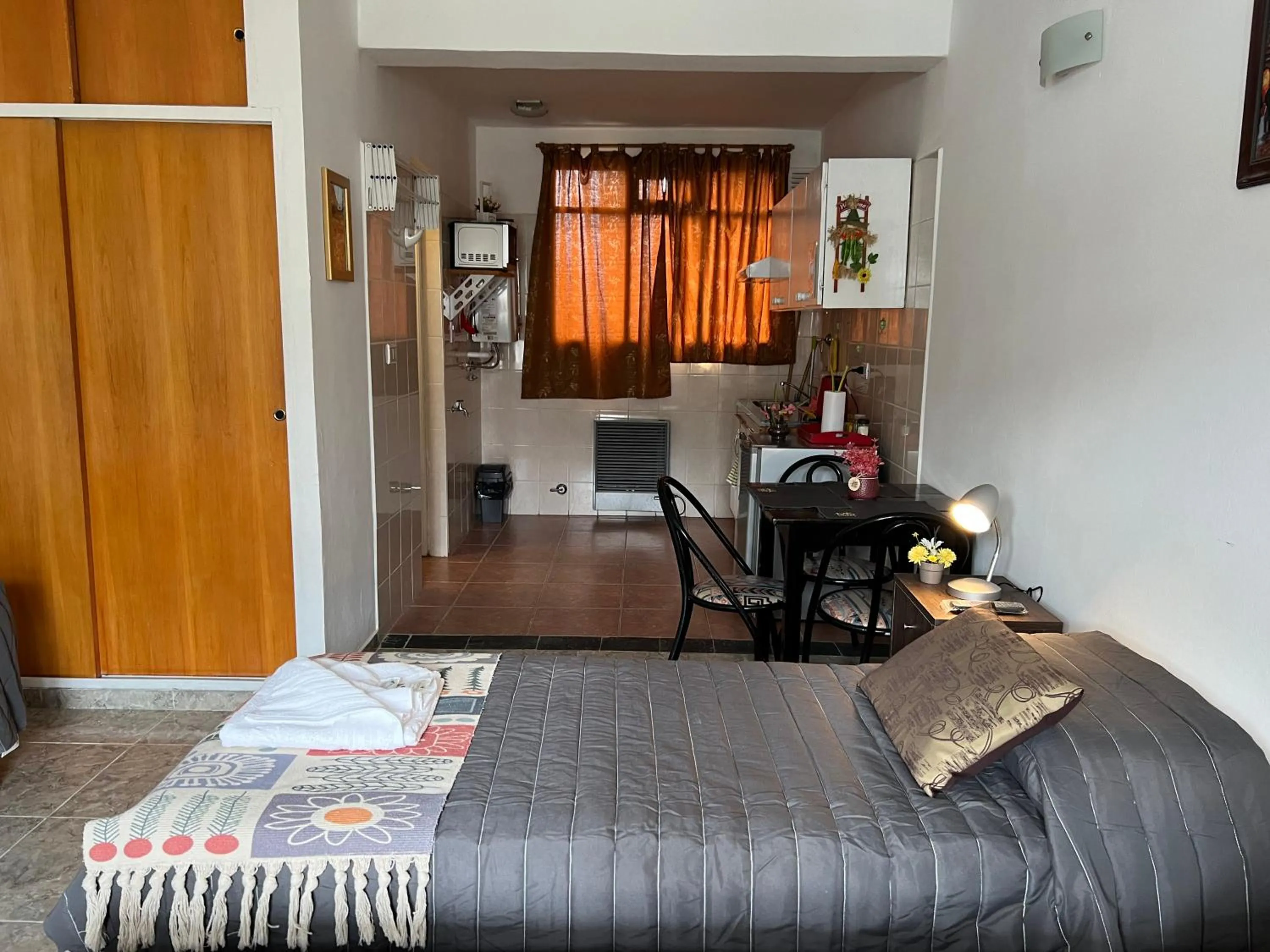 Photo of the whole room, Bed in MS Hotel Campos 26