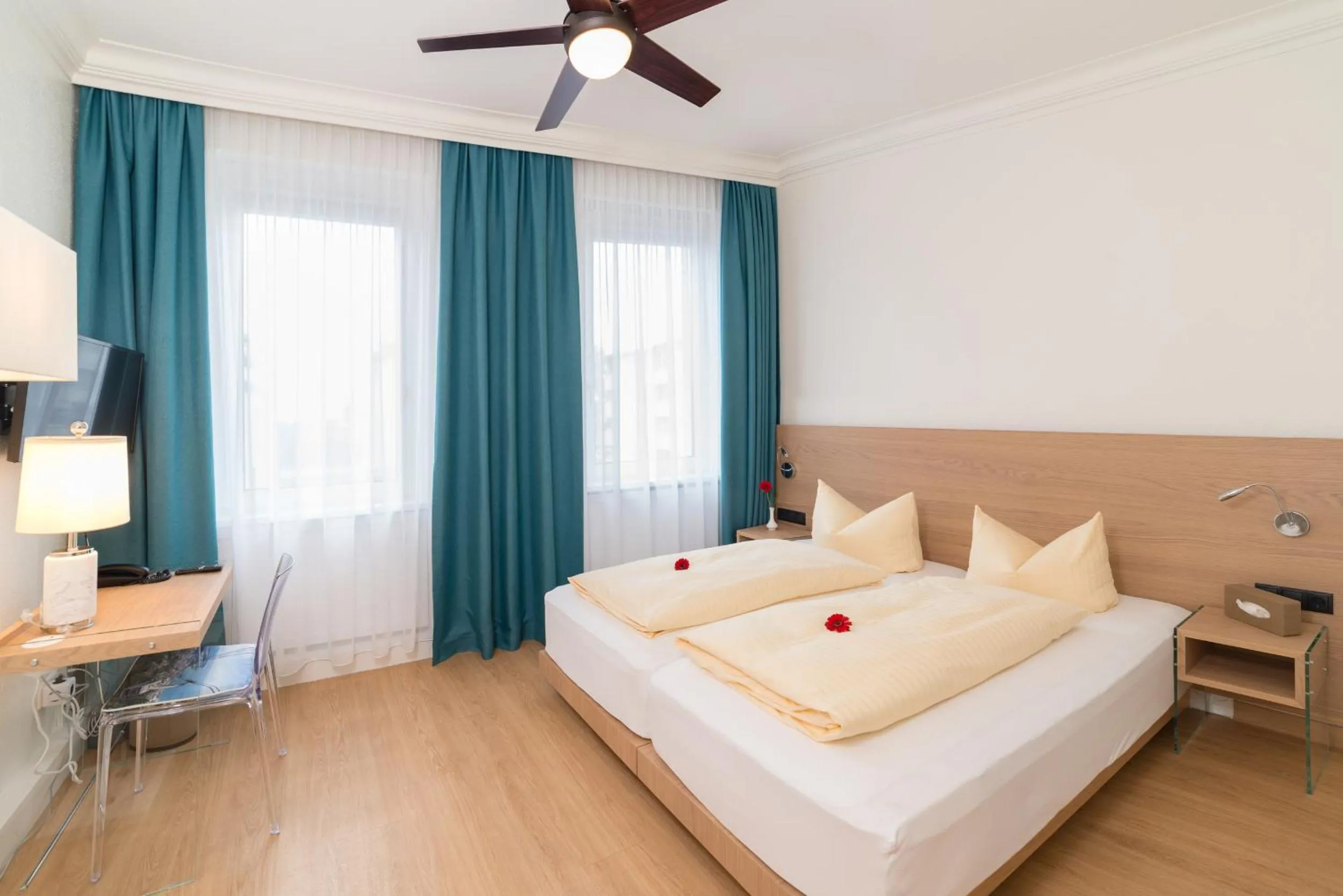 Photo of the whole room, Bed in Hotel Bodensee