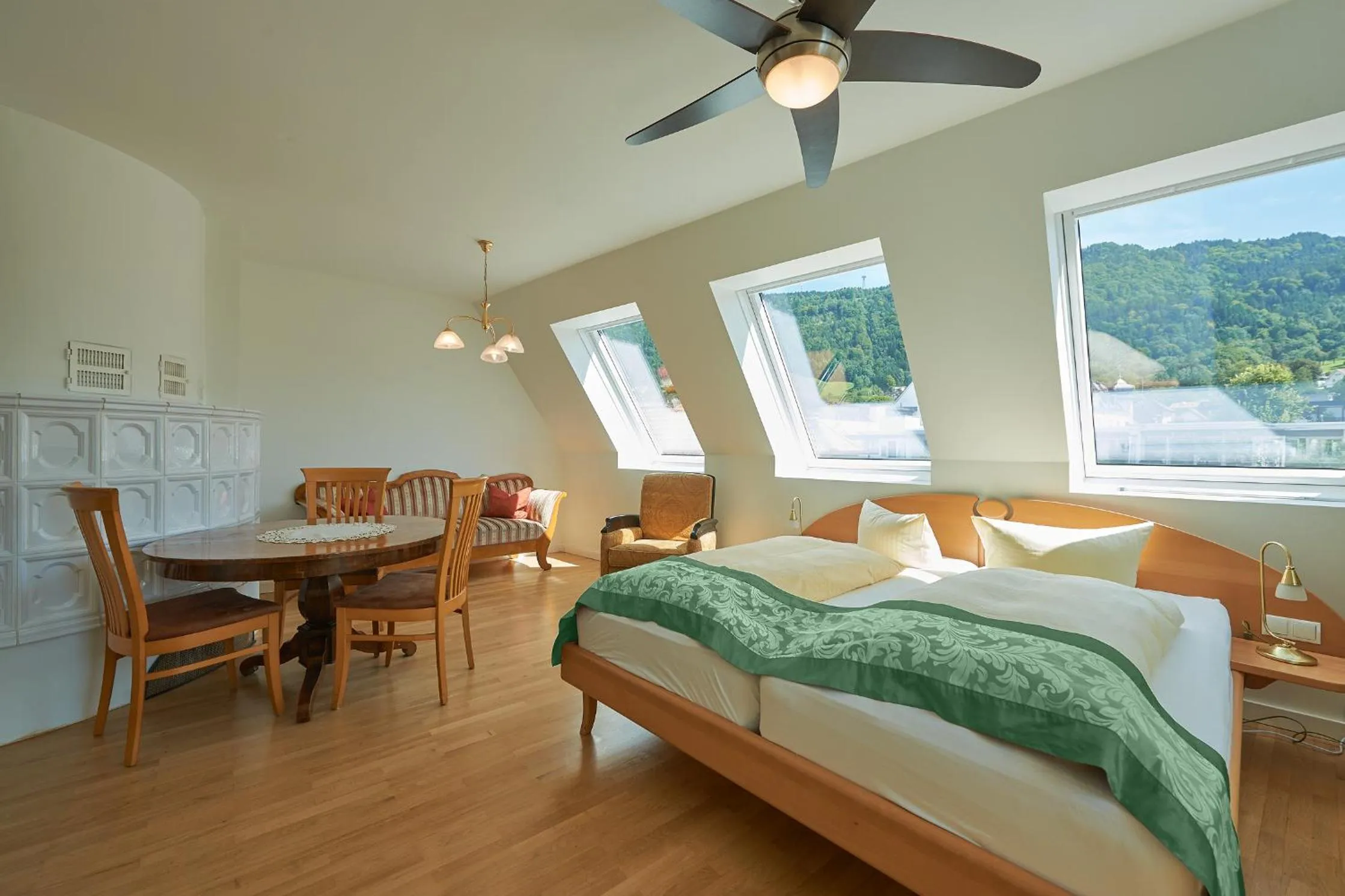 Photo of the whole room in Hotel Bodensee