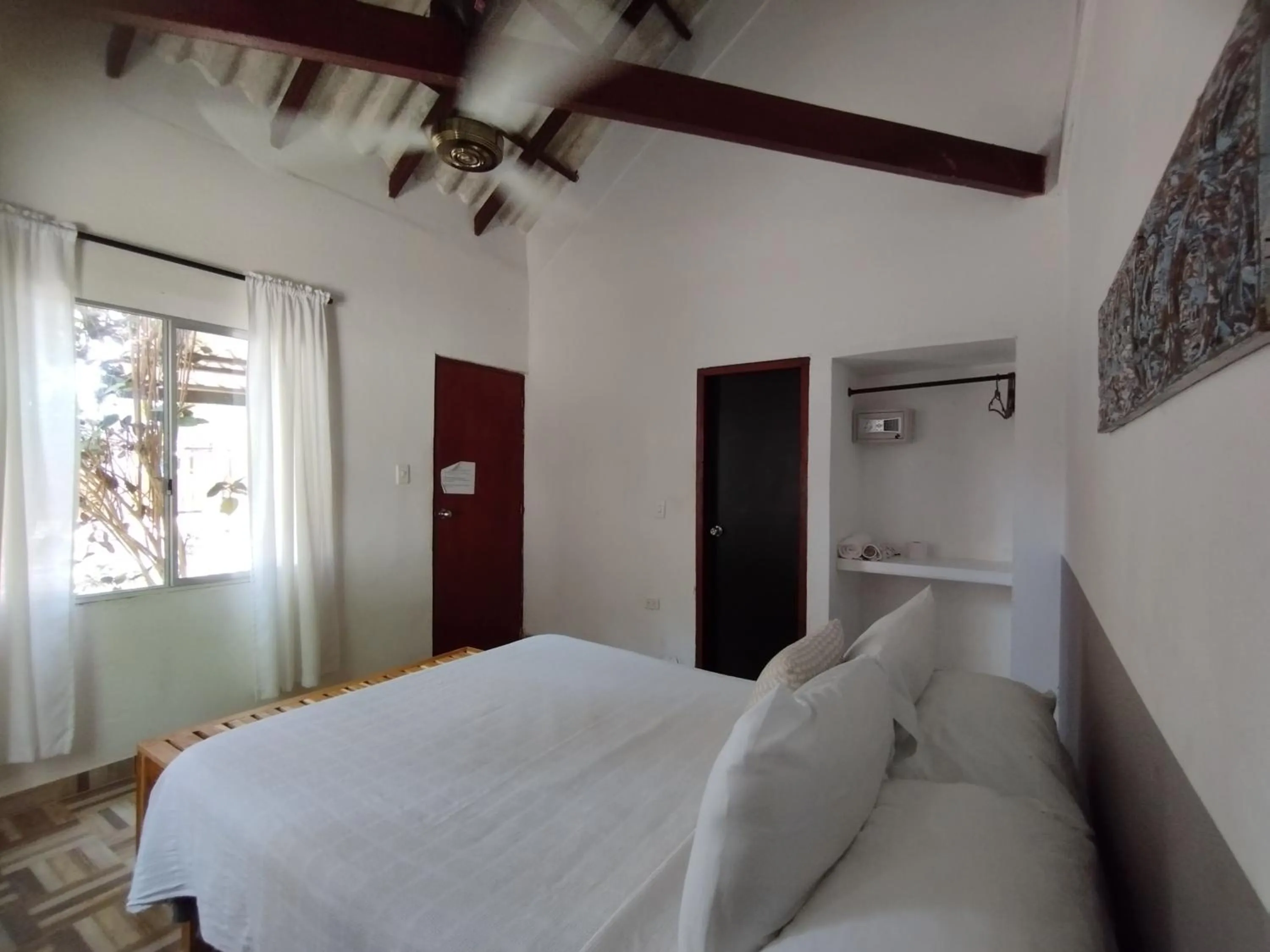 Budget Double Room in Rosario EcoHotel - Islas del Rosario