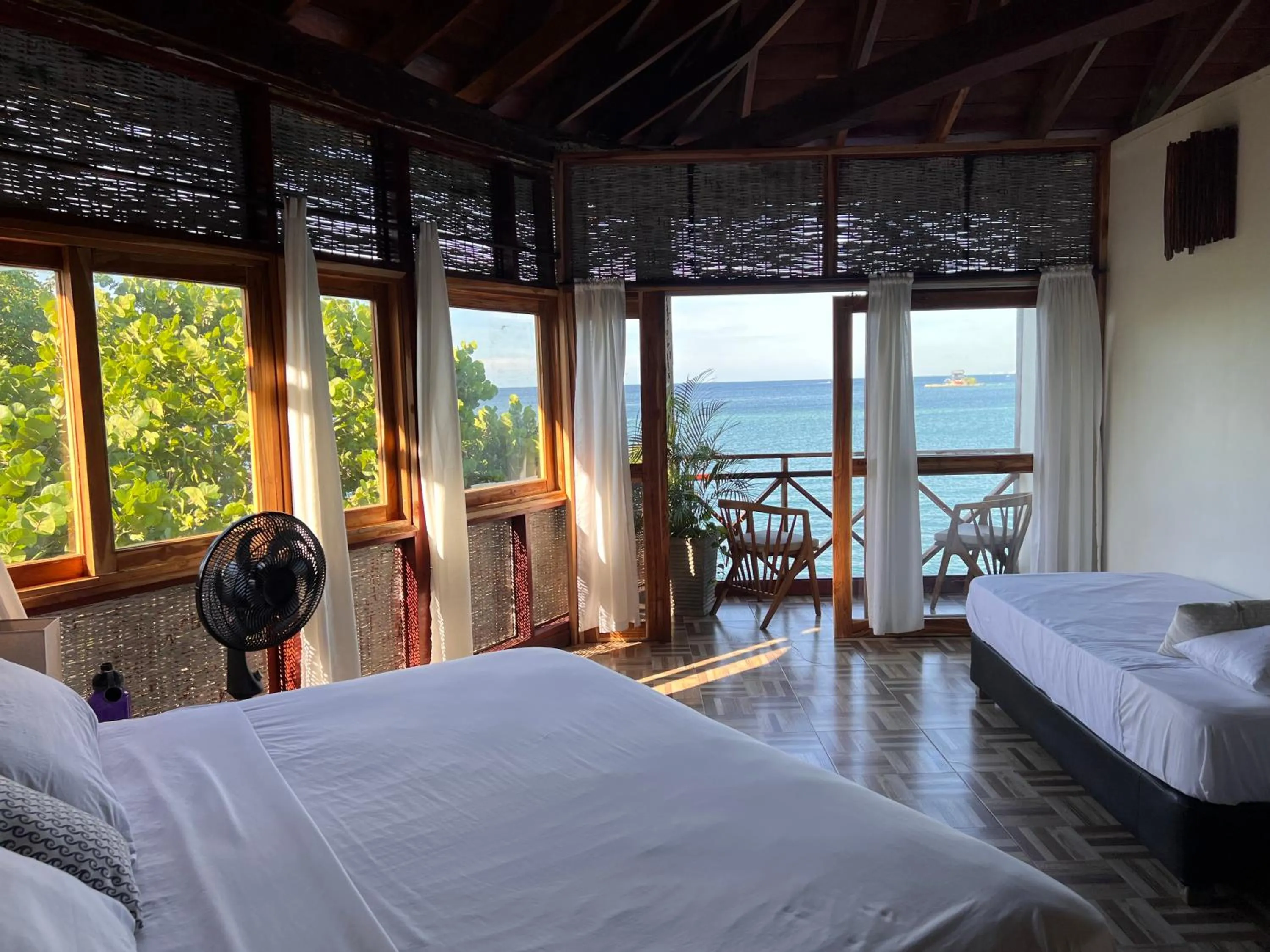 Bed in Rosario EcoHotel - Islas del Rosario