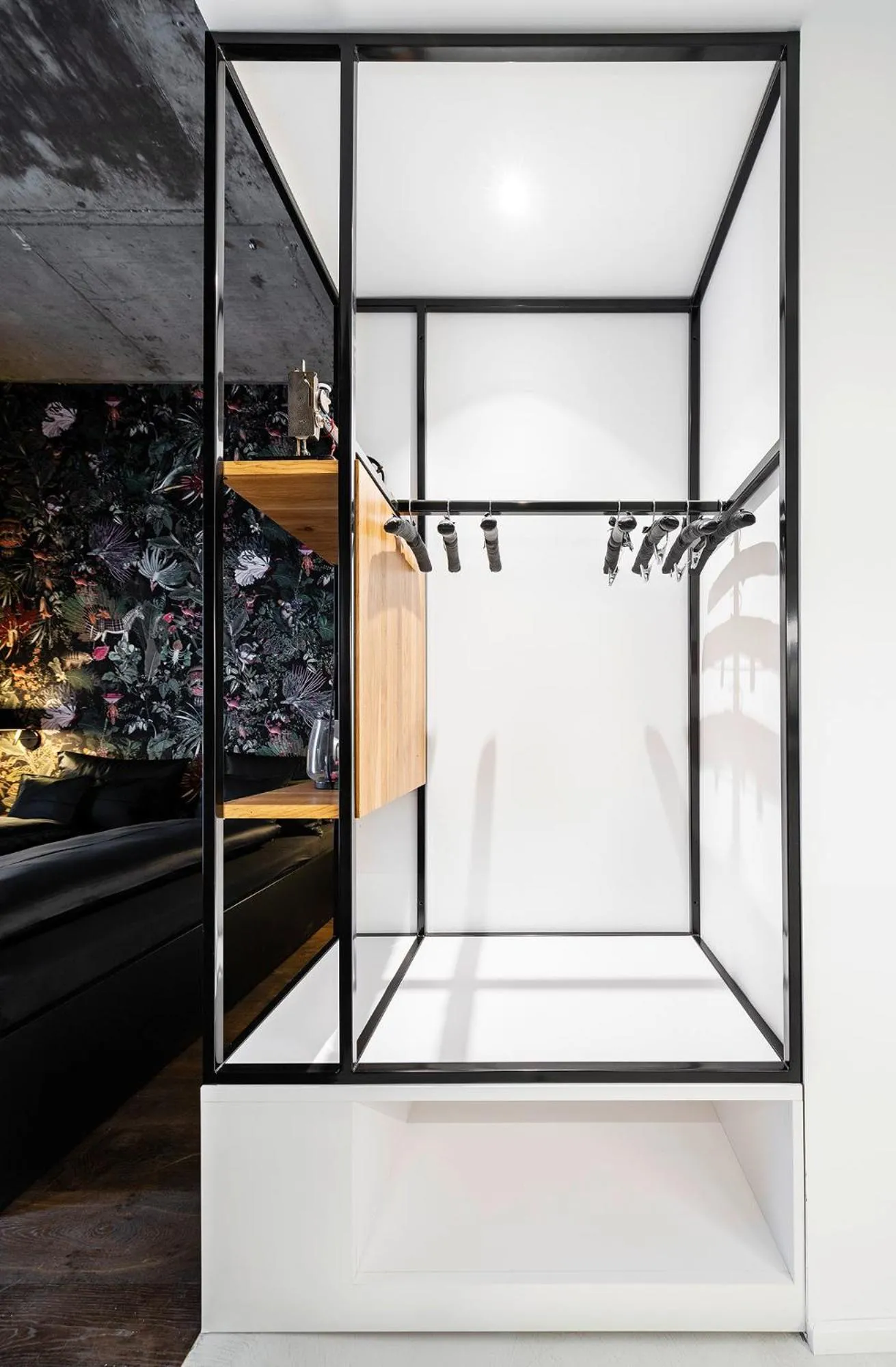 wardrobe in JS-Balingen