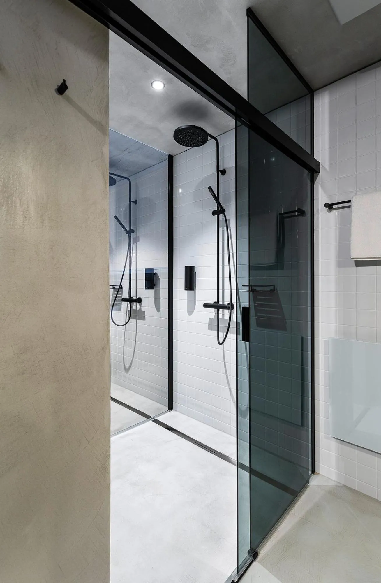 Shower in JS-Balingen