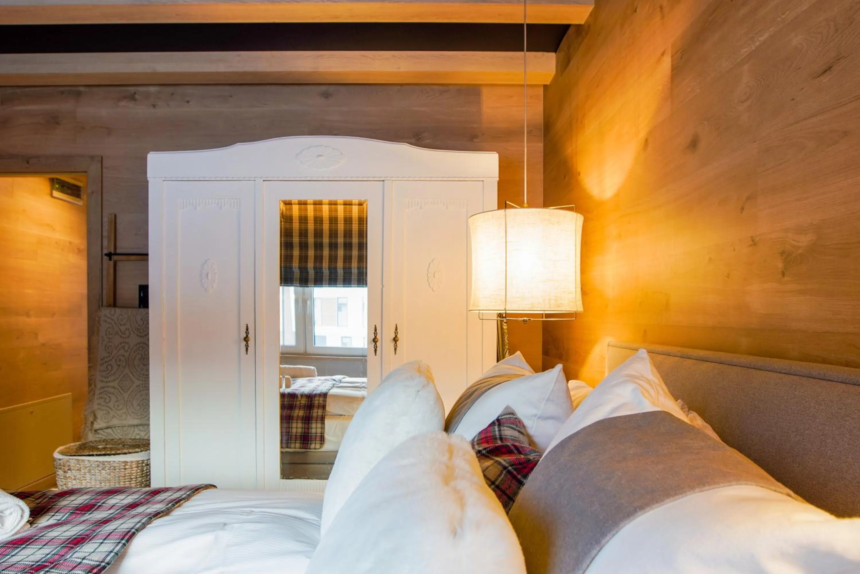 Bed in Apartamenty Pod Stokiem 200 m do kolejki Na Skrzyczne - szczyrk apartamenty