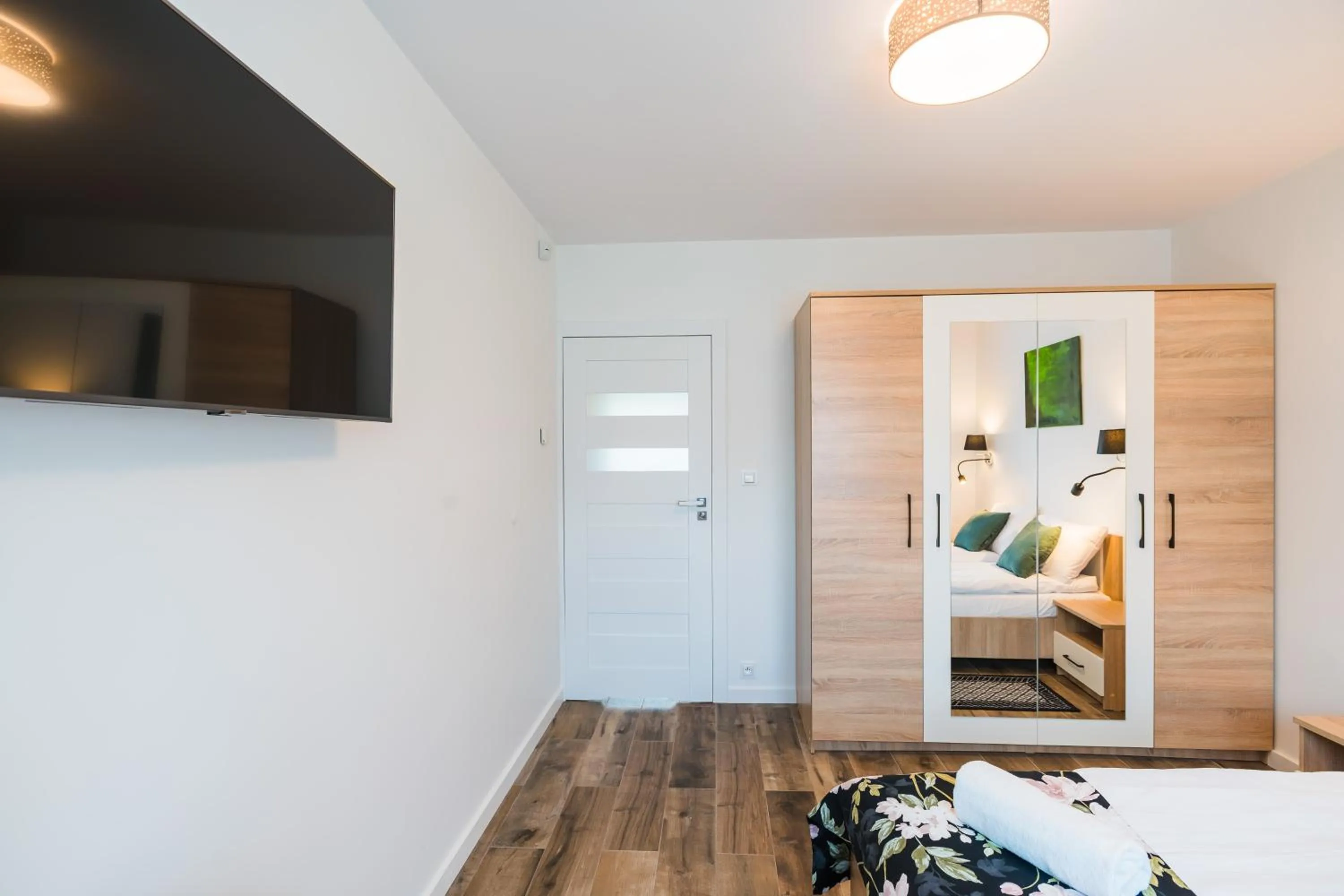 Bed in Apartamenty Pod Stokiem 200 m do kolejki Na Skrzyczne - szczyrk apartamenty