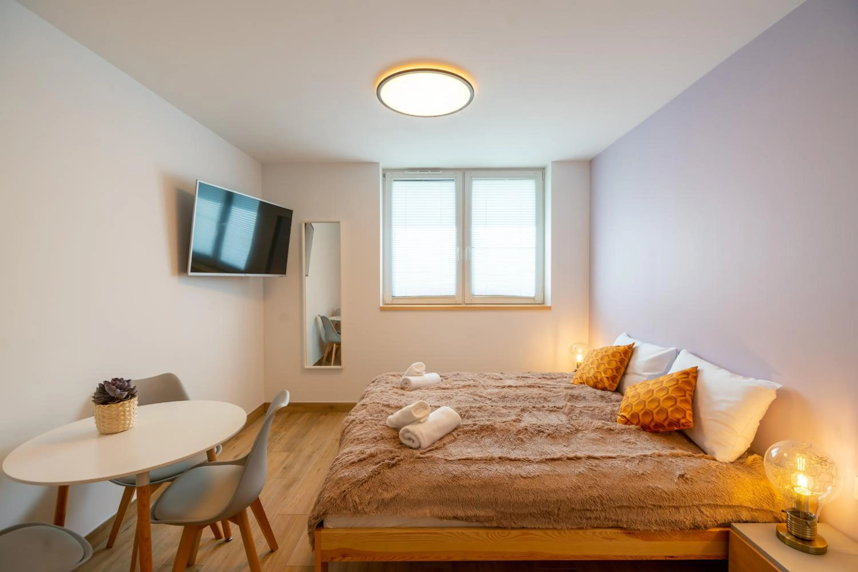 Bed in Apartamenty Pod Stokiem 200 m do kolejki Na Skrzyczne - szczyrk apartamenty