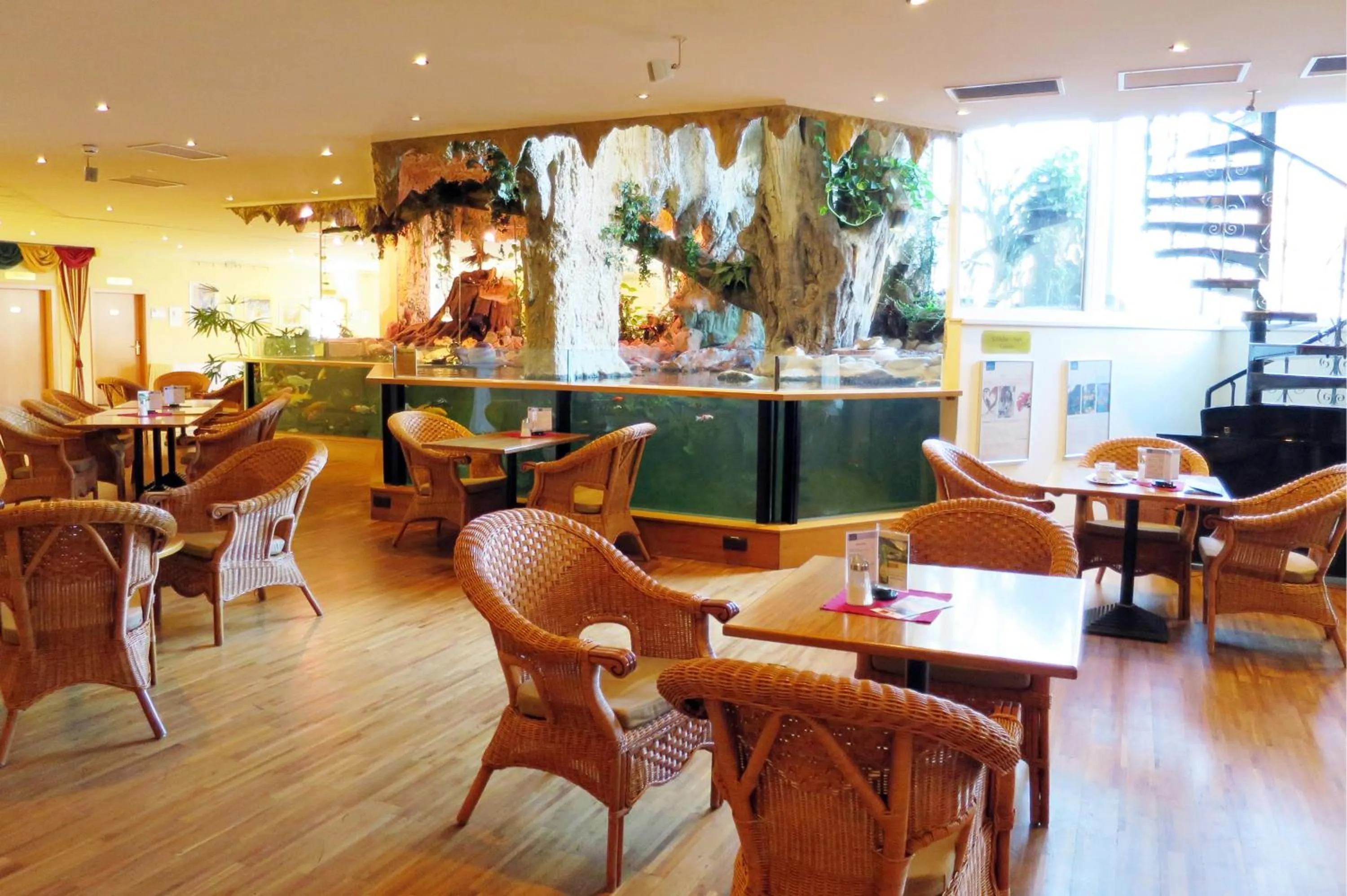 Lounge or bar in NOVAPARK Flugzeughotel Graz