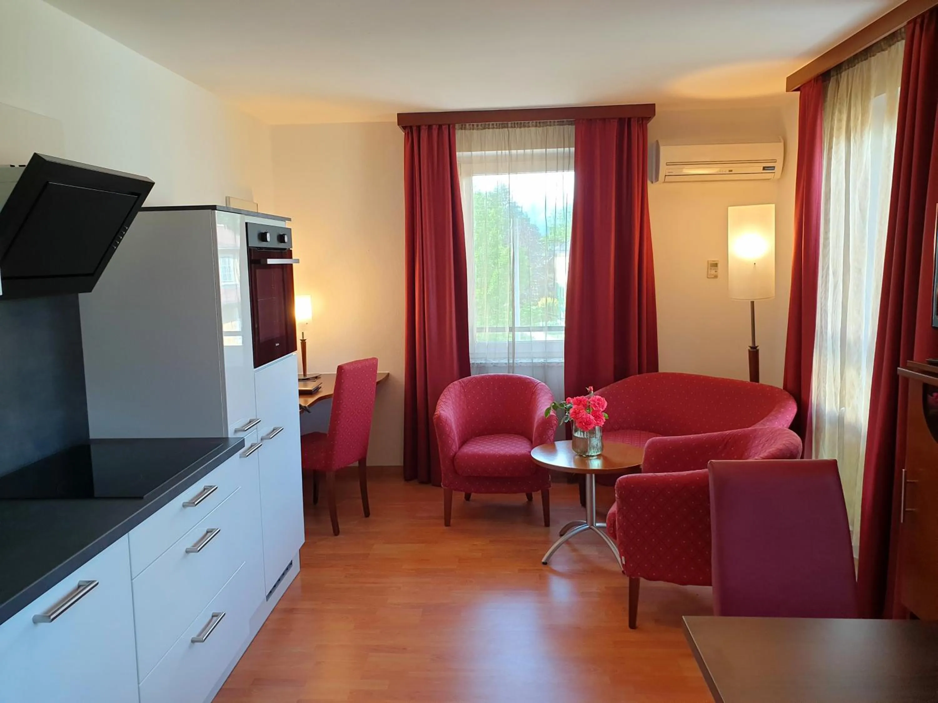 Seating area in Hotel Via Roma