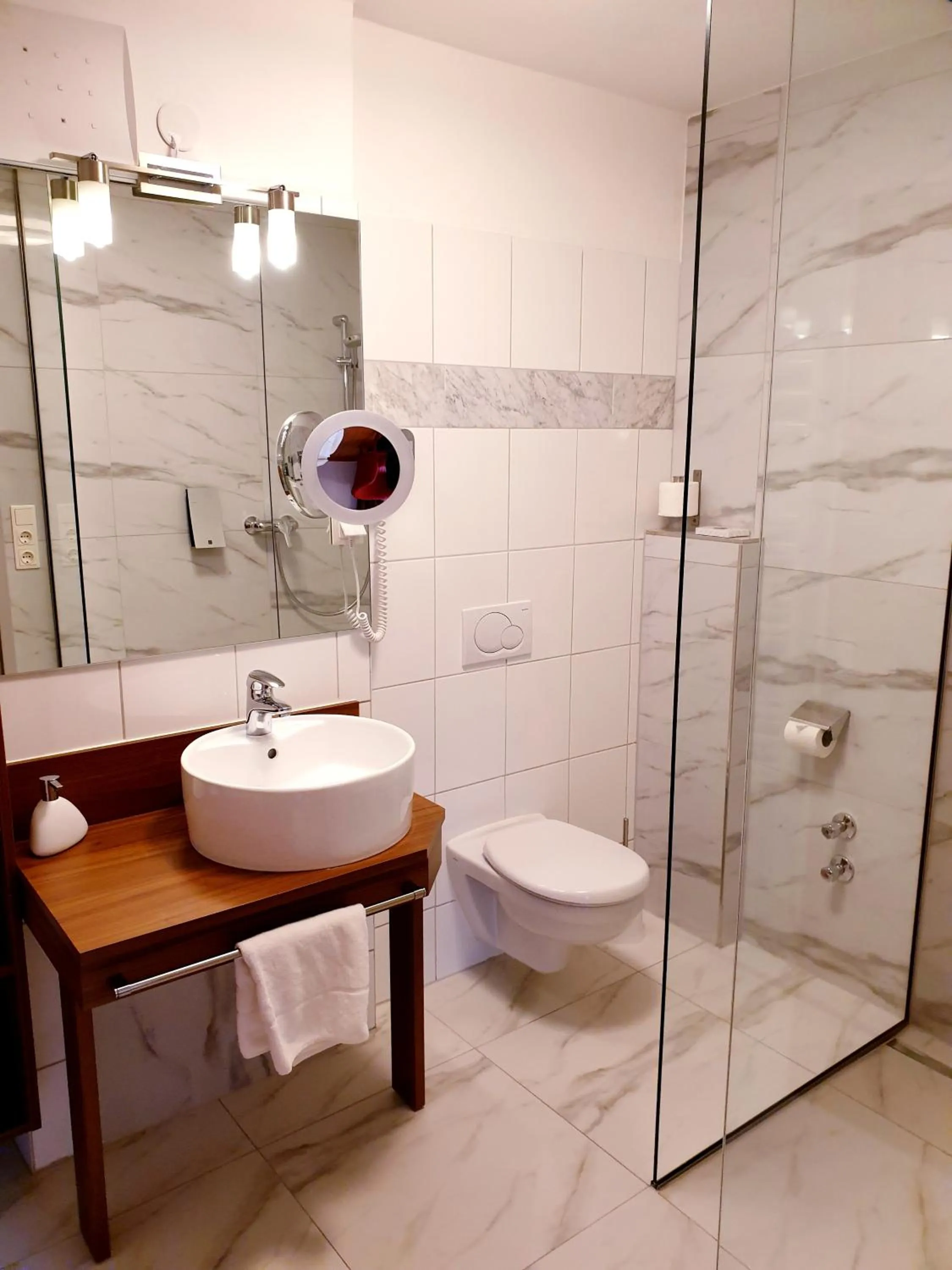 Bathroom in Hotel Via Roma