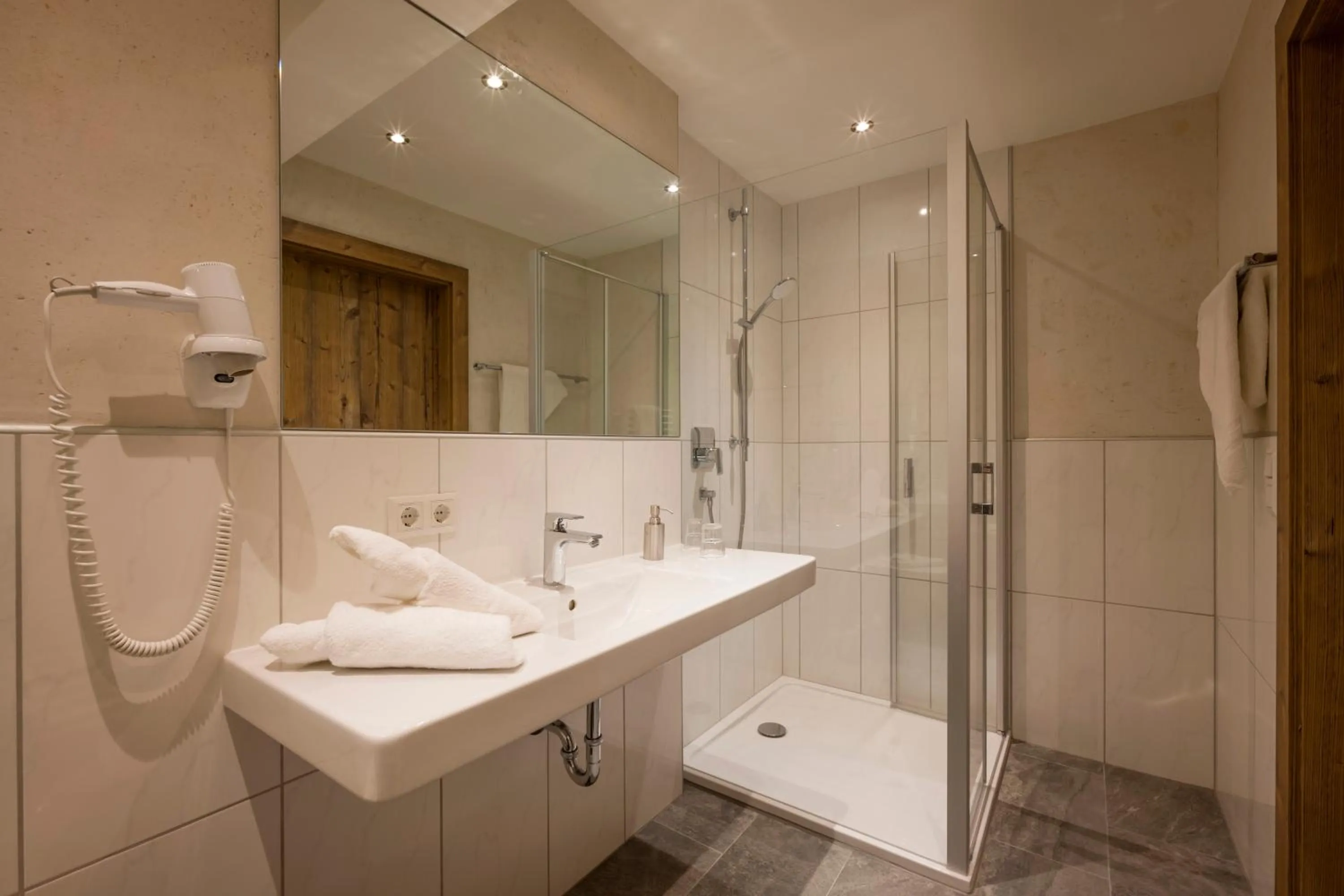 Das Rotspitz Adults - only