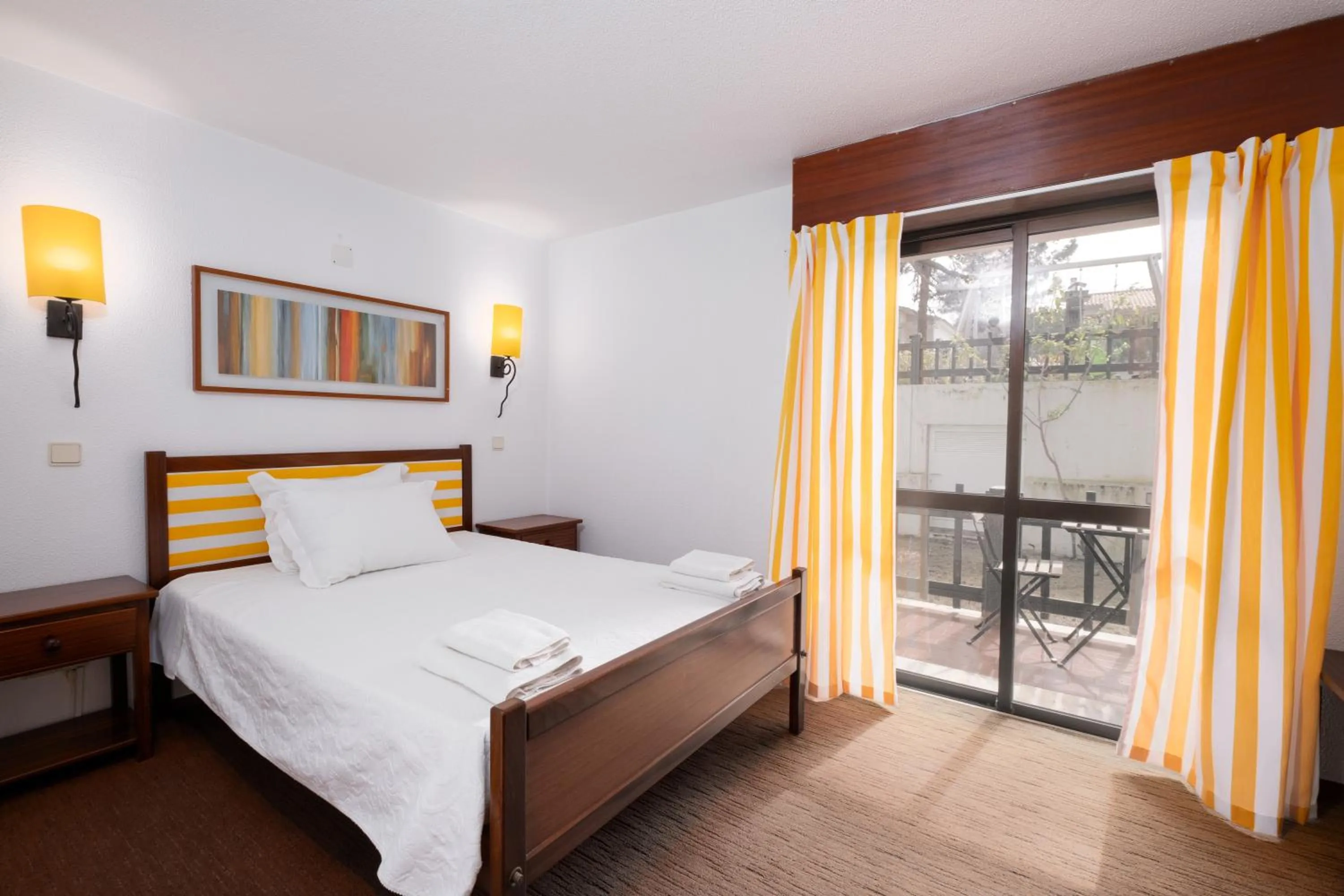 Bedroom, Bed in Hotel Verde Pinho Bed&Breakfast