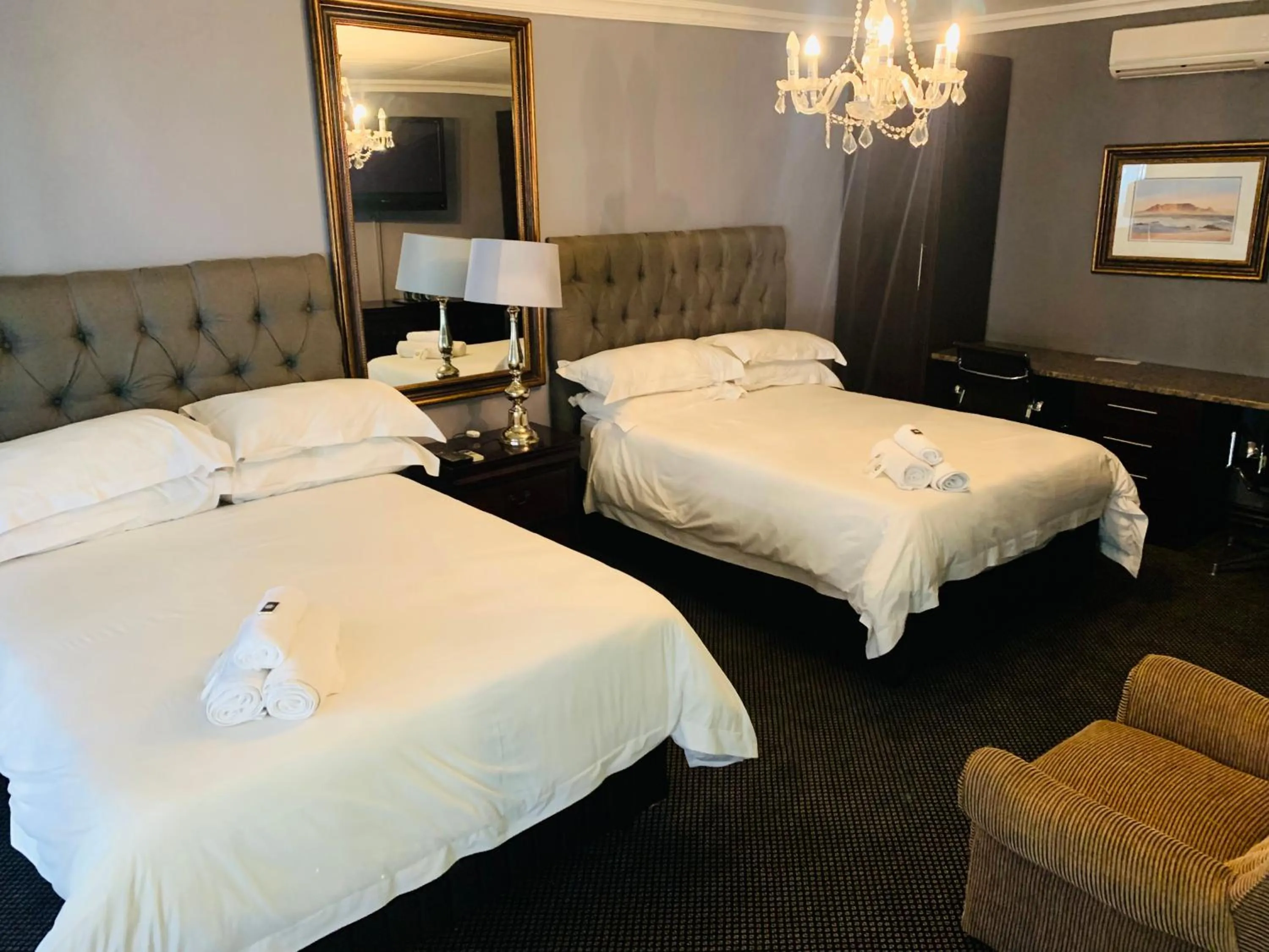 Bed in Halfway House Hotel