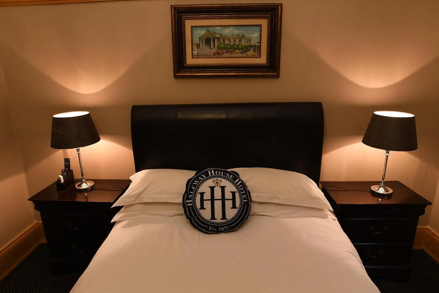 Bed in Halfway House Hotel