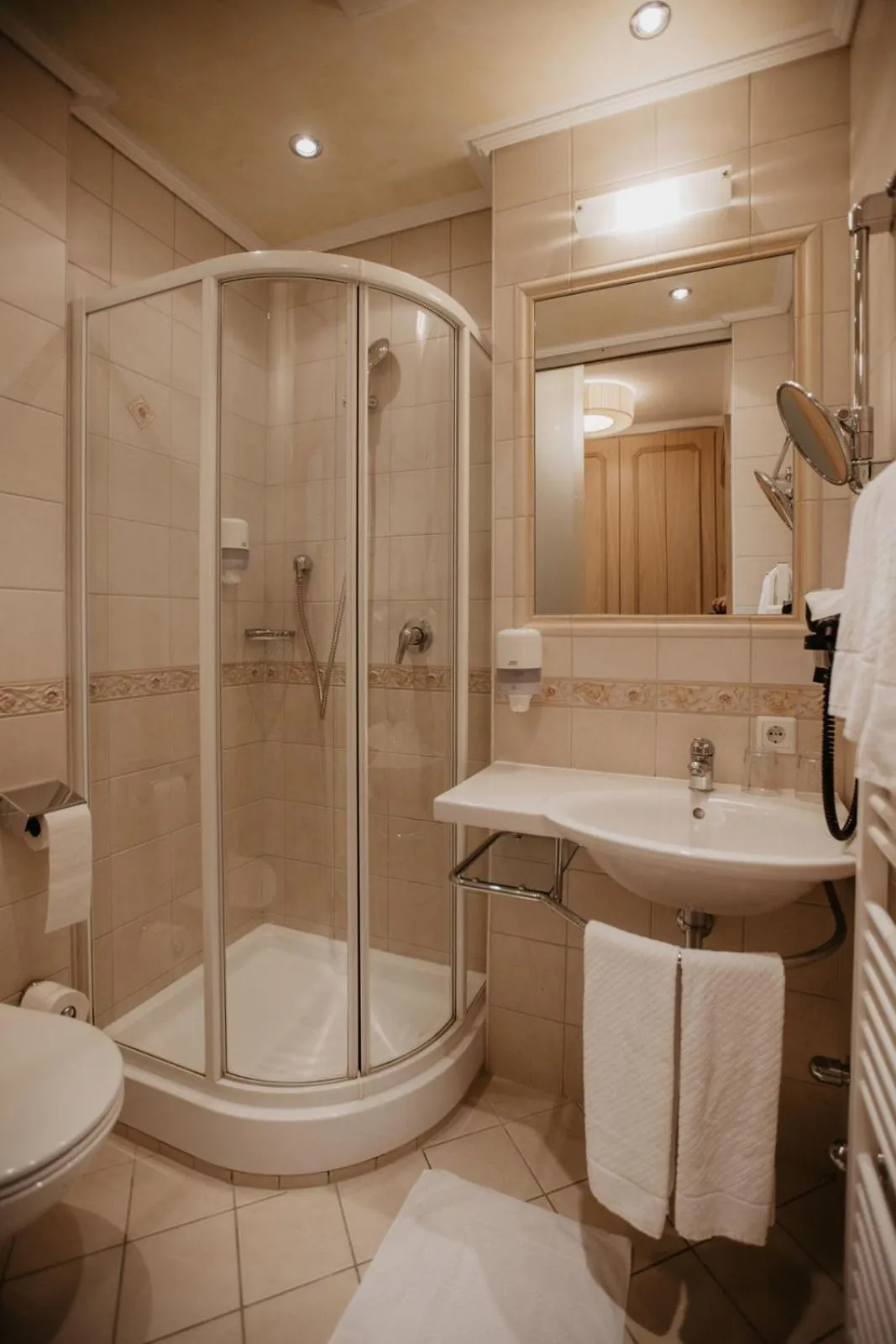 Shower in Parkhotel Matrei