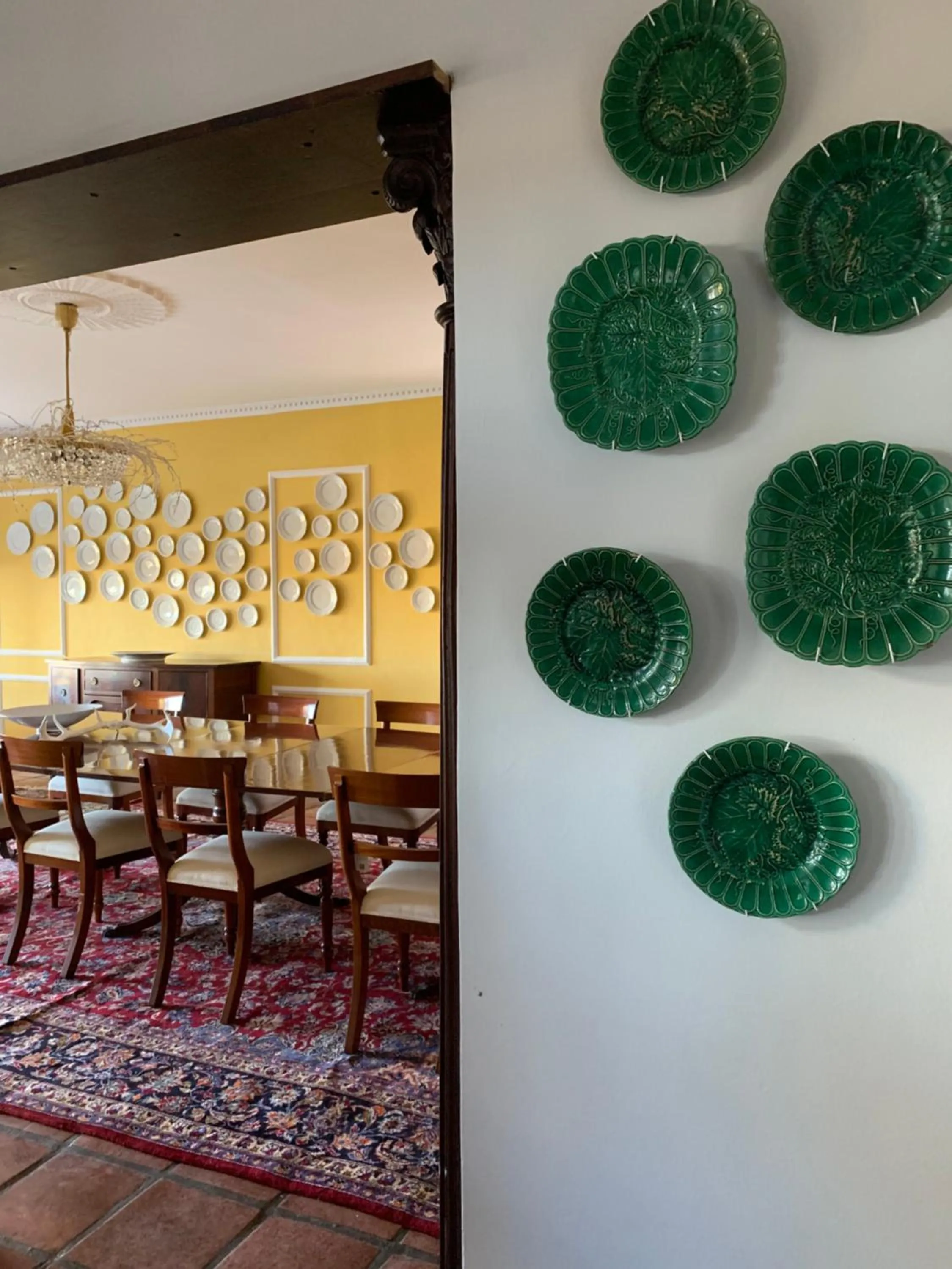 Dining area in Le Must Residence