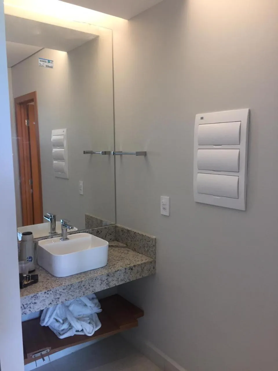 SALINAS EXCLUSIVE RESORT