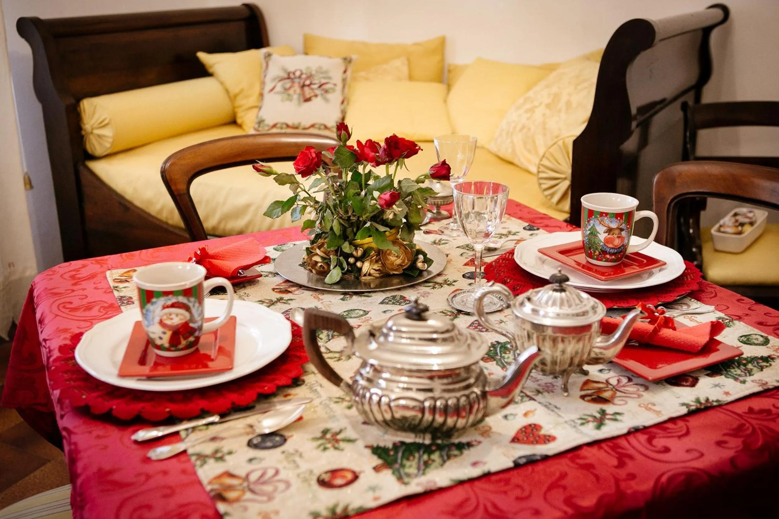 Restaurant/places to eat in Domus Socolatae Residenza d'Epoca Charming B&B - Adults Only