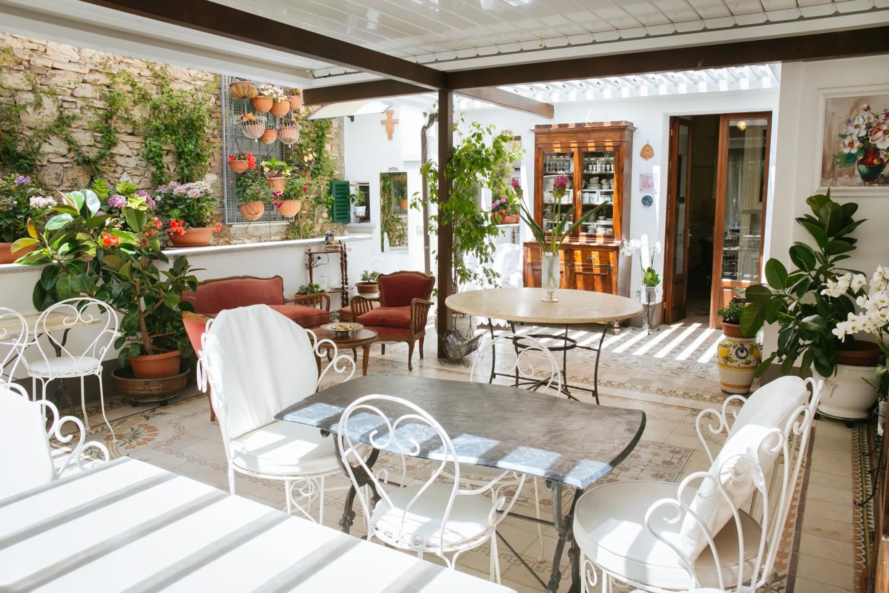 Patio in Domus Socolatae Residenza d'Epoca Charming B&B - Adults Only