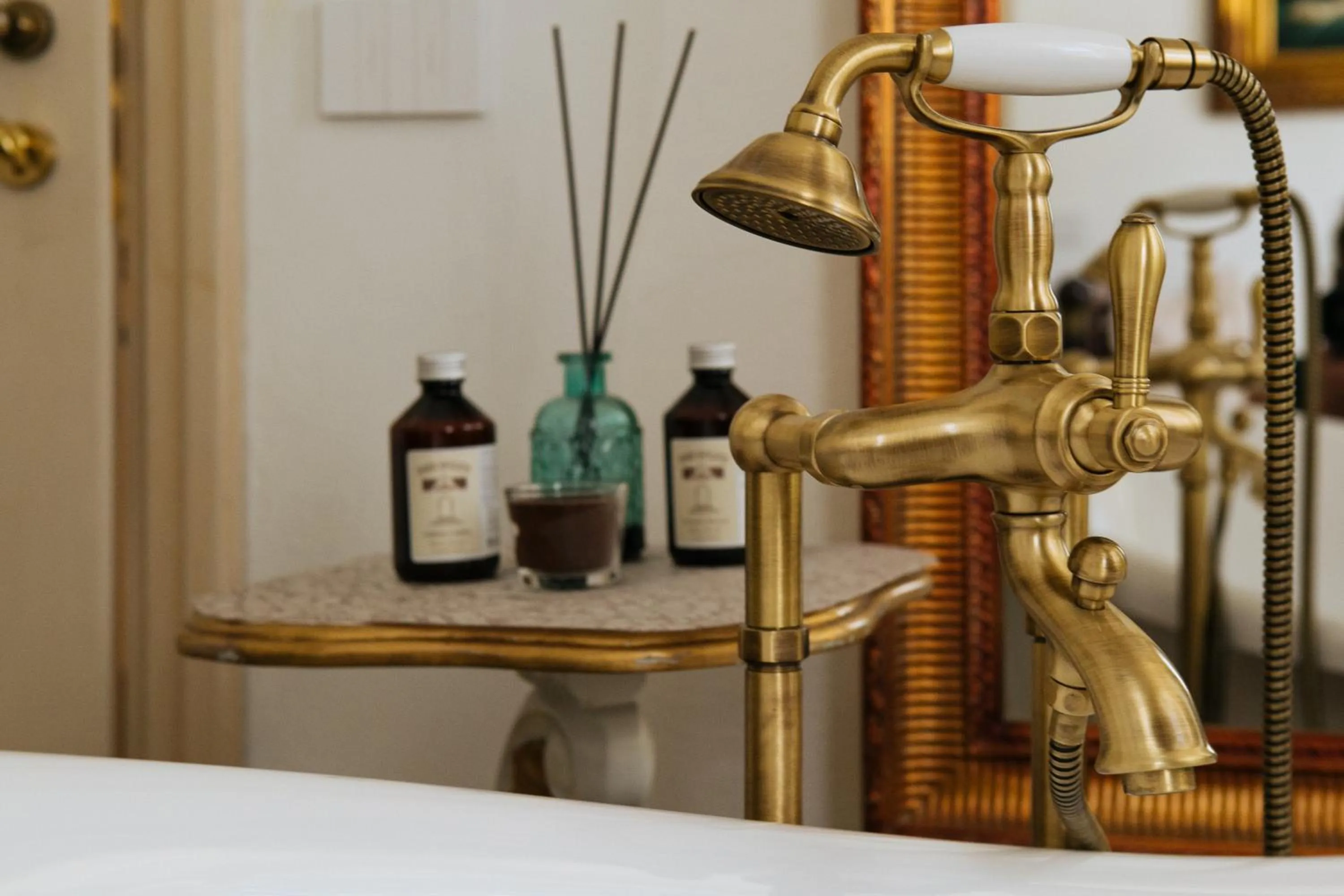 Bath in Domus Socolatae Residenza d'Epoca Charming B&B - Adults Only