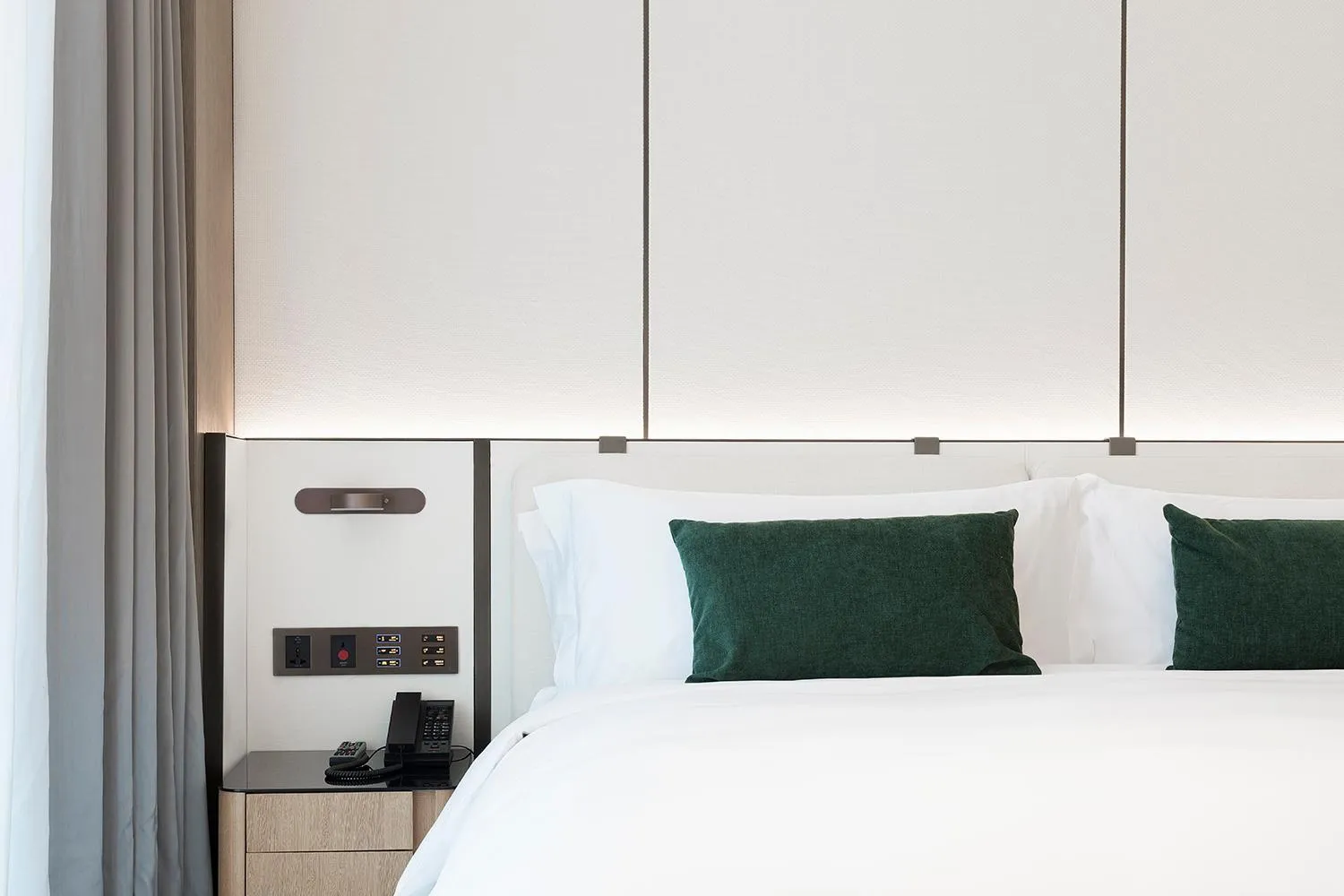 Bed in Shenzhen Ayearn Hotel