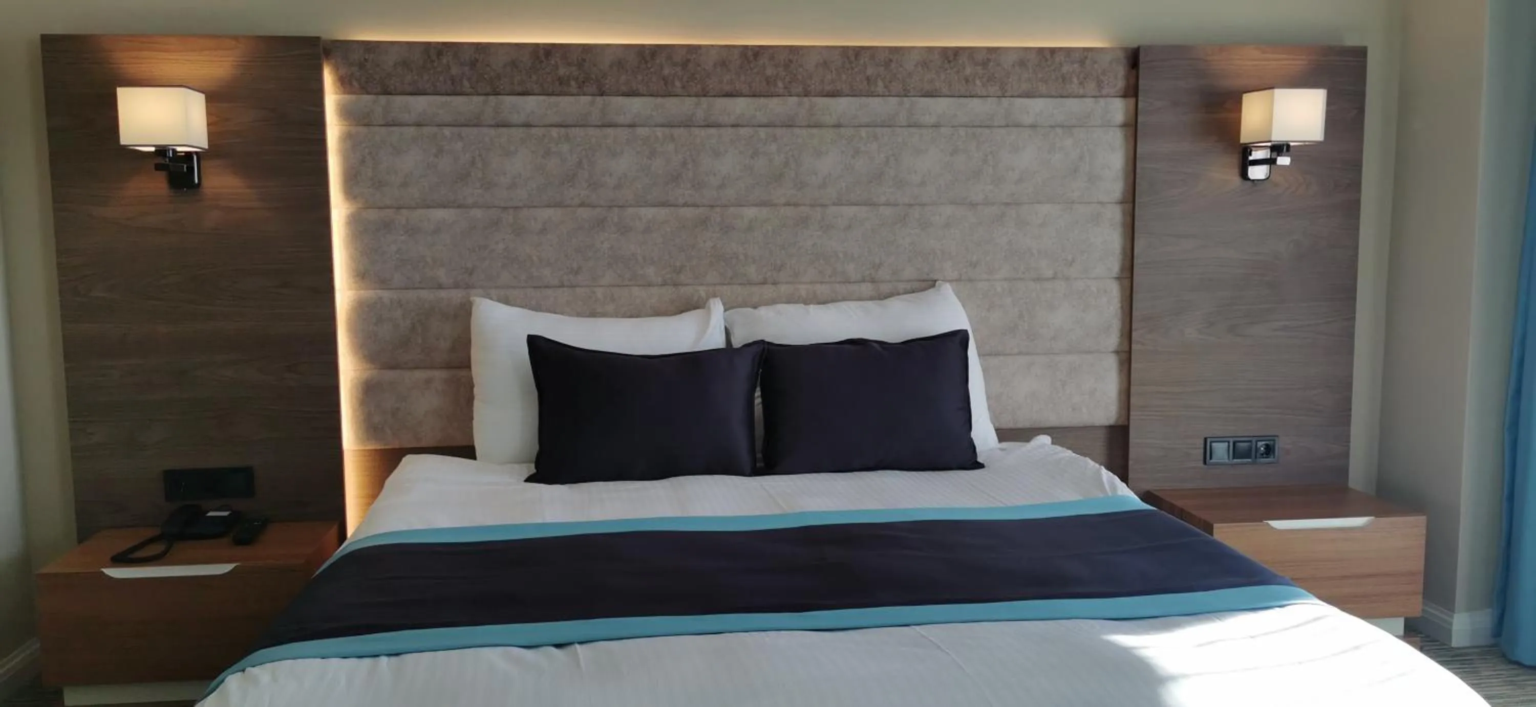 Bed in Elifim Resort Hotel