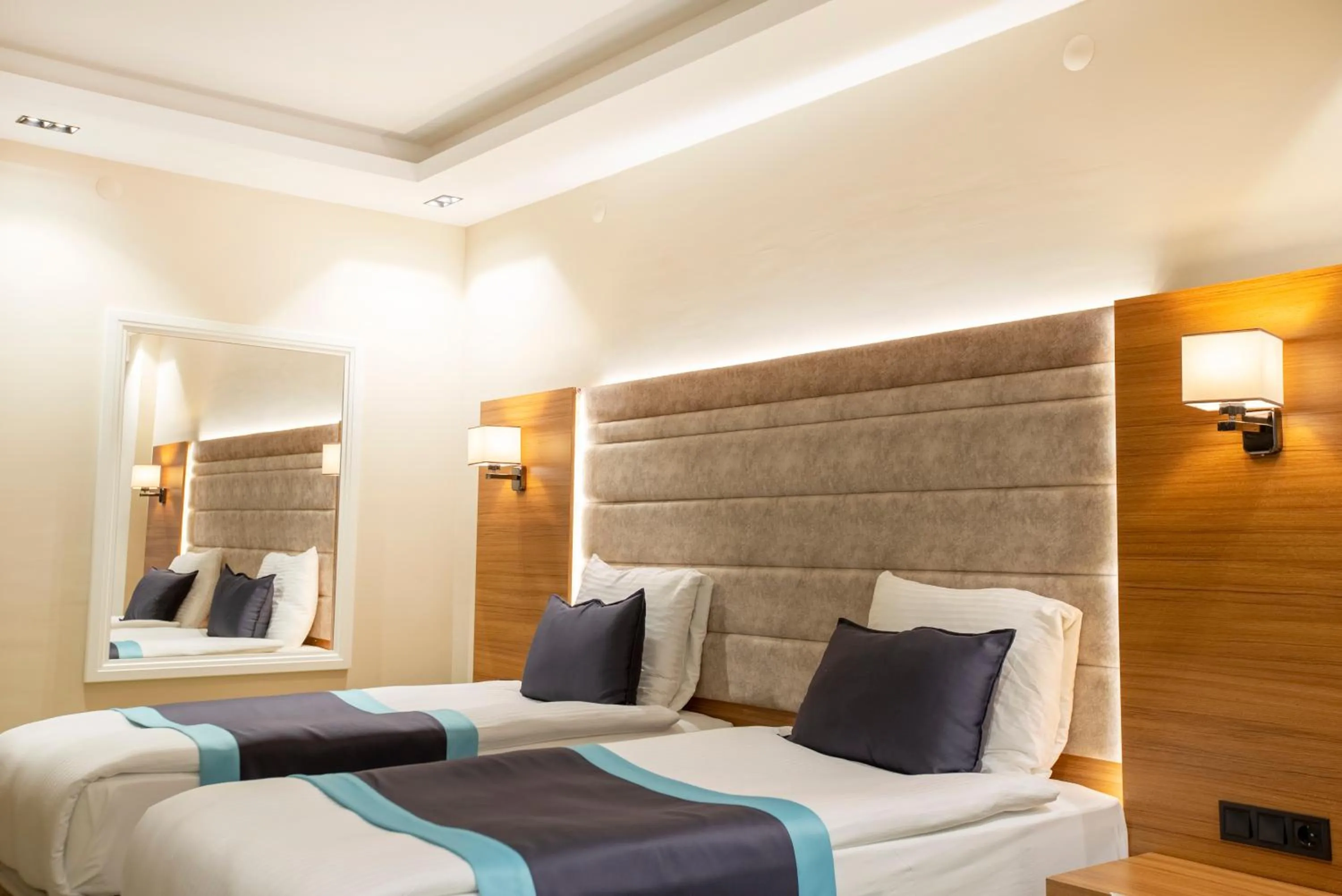 Bedroom, Bed in Elifim Resort Hotel