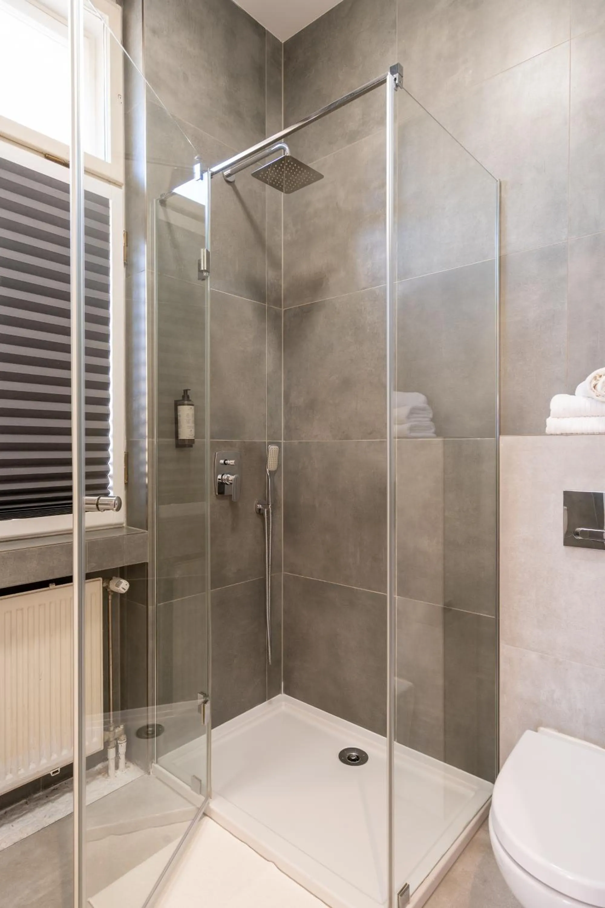 Bathroom in Kazimierz Residence Apartments by Staymoovers