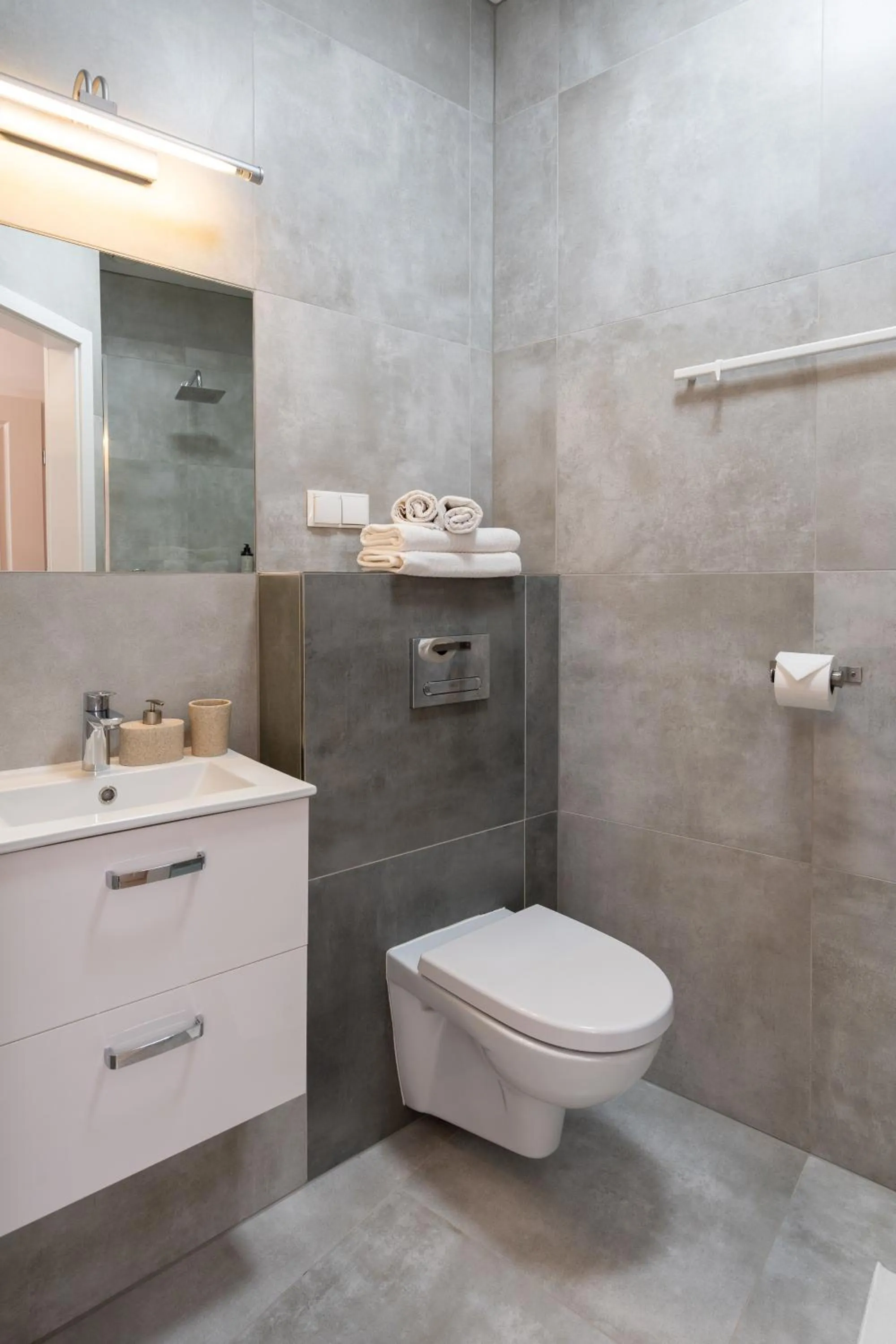 Bathroom in Kazimierz Residence Apartments by Staymoovers