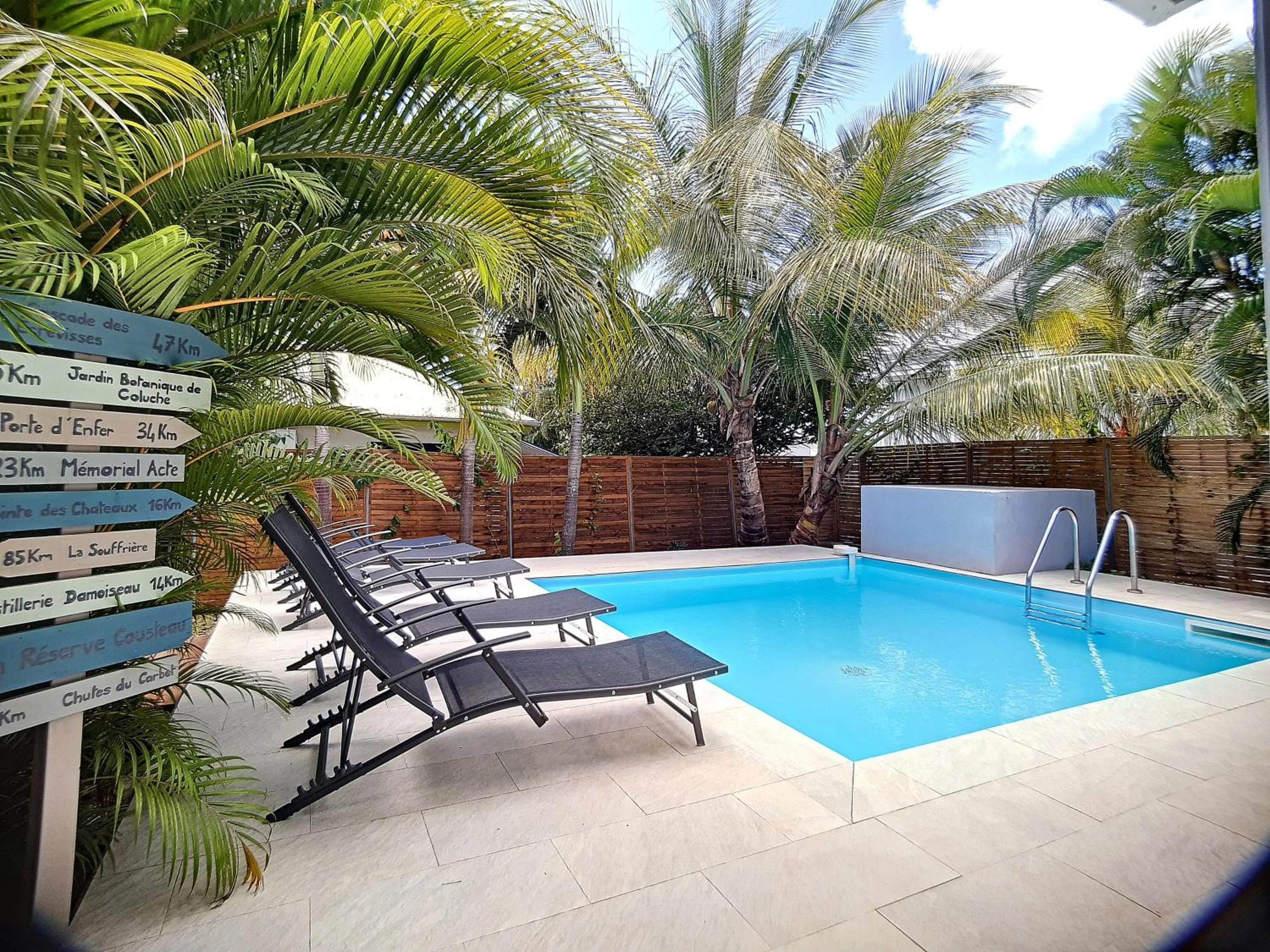 Villa l'Anjou Créole à Sainte Anne en Guadeloupe avec piscine privée et 3 chambres pour 6 personnes